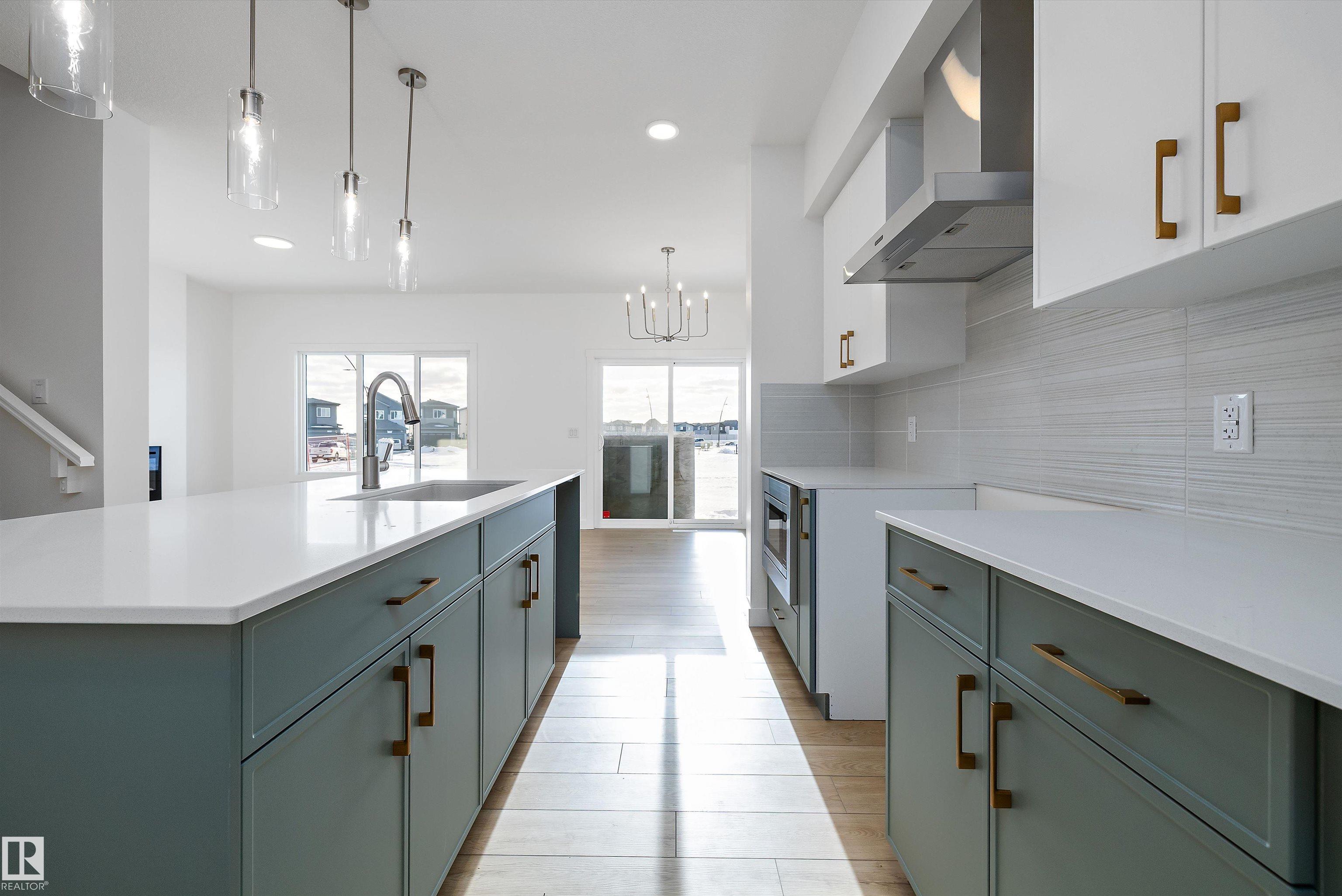 Photo 8 at 18919 28 Avenue NW, The Uplands, Edmonton