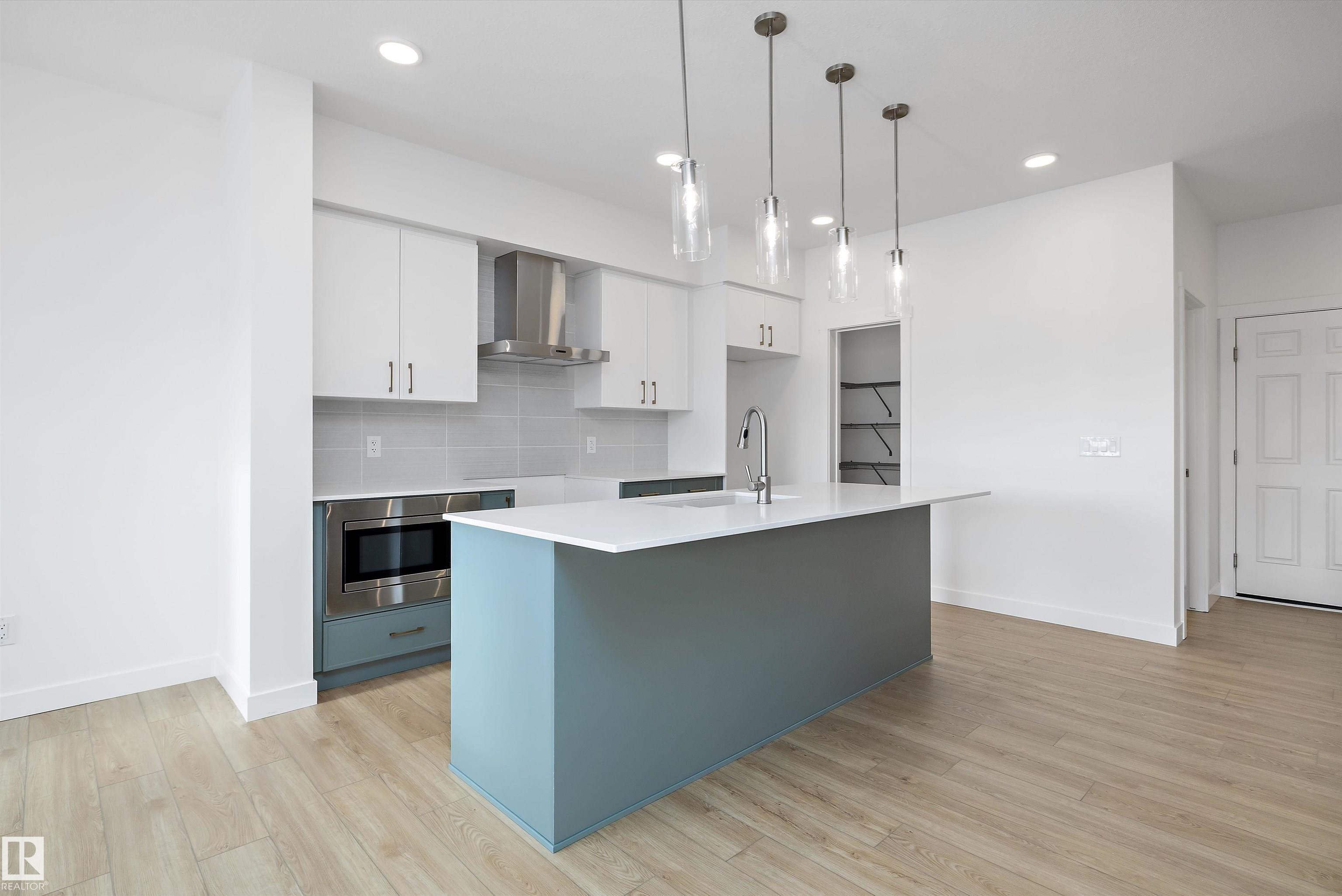 Photo 9 at 18919 28 Avenue NW, The Uplands, Edmonton