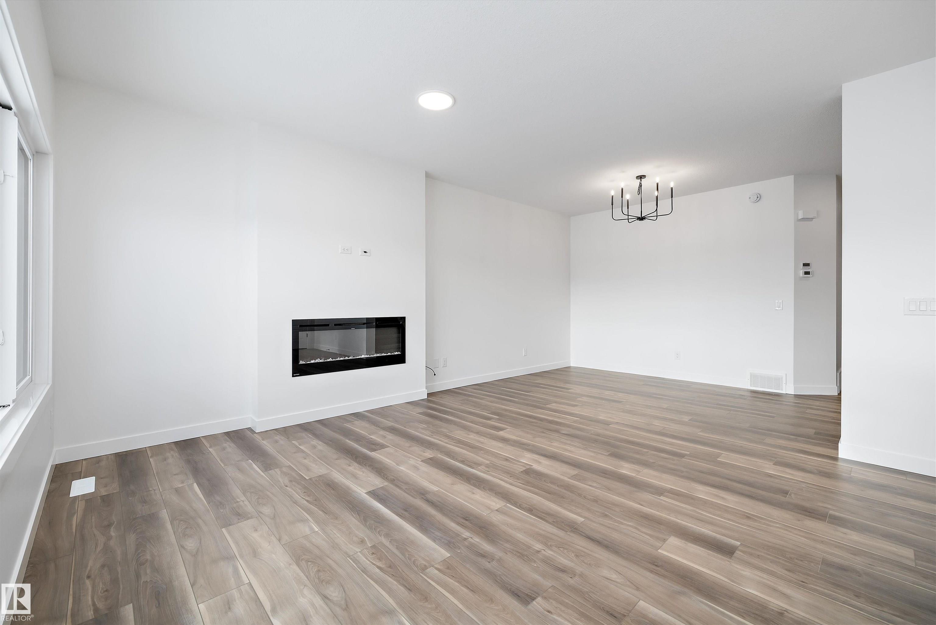 Photo 17 at 18915 28 Avenue NW, The Uplands, Edmonton