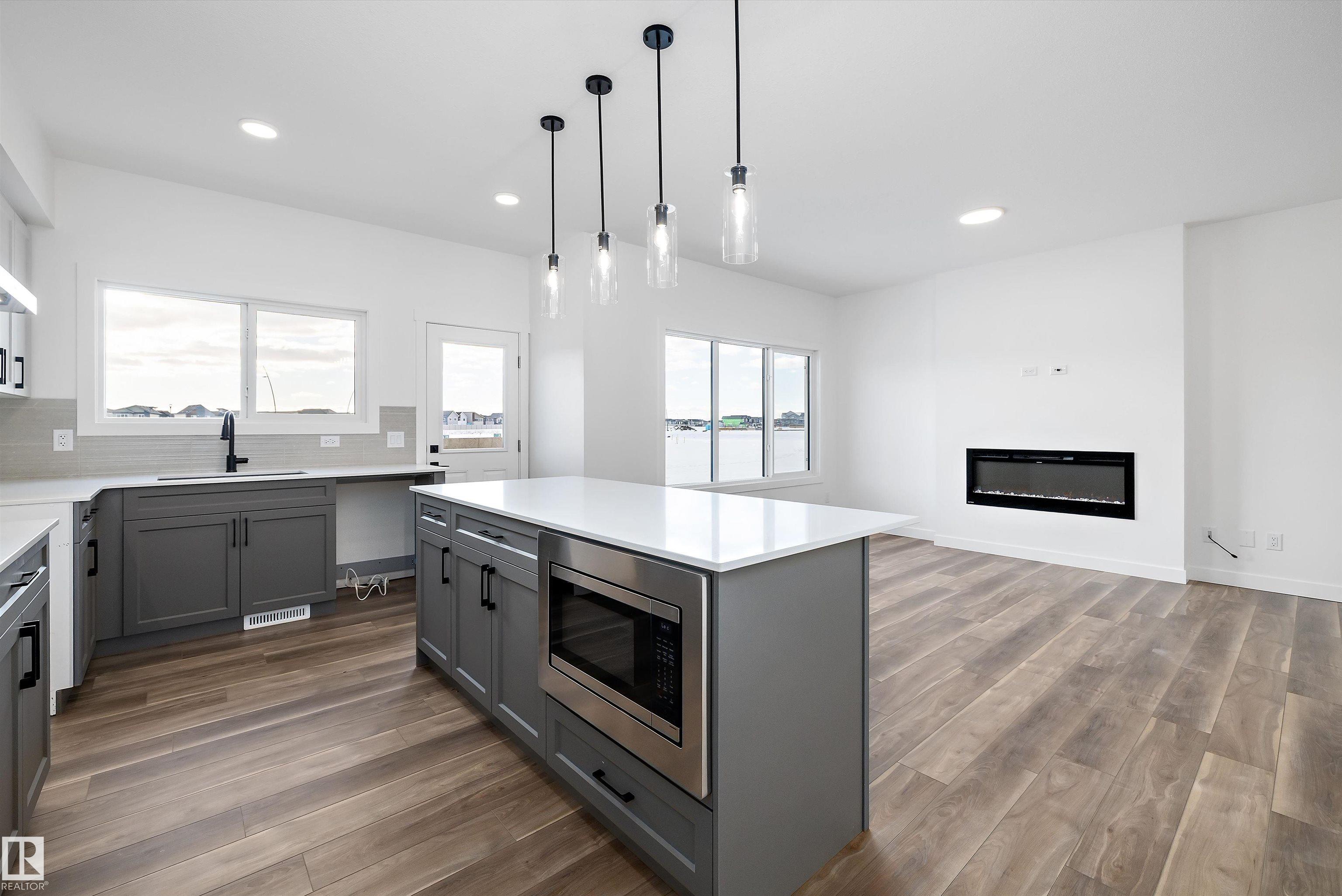 Photo 22 at 18915 28 Avenue NW, The Uplands, Edmonton