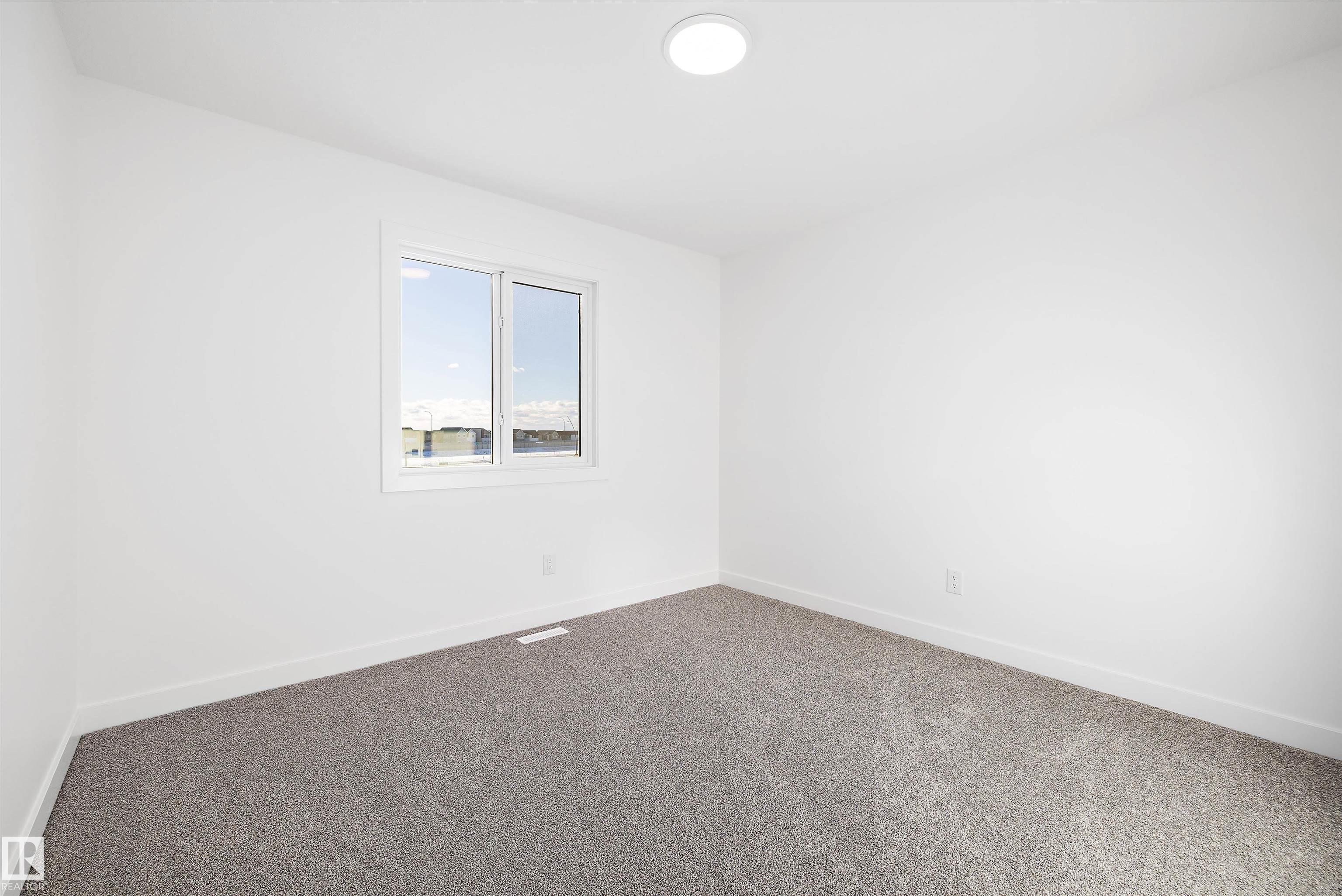 Photo 32 at 18915 28 Avenue NW, The Uplands, Edmonton