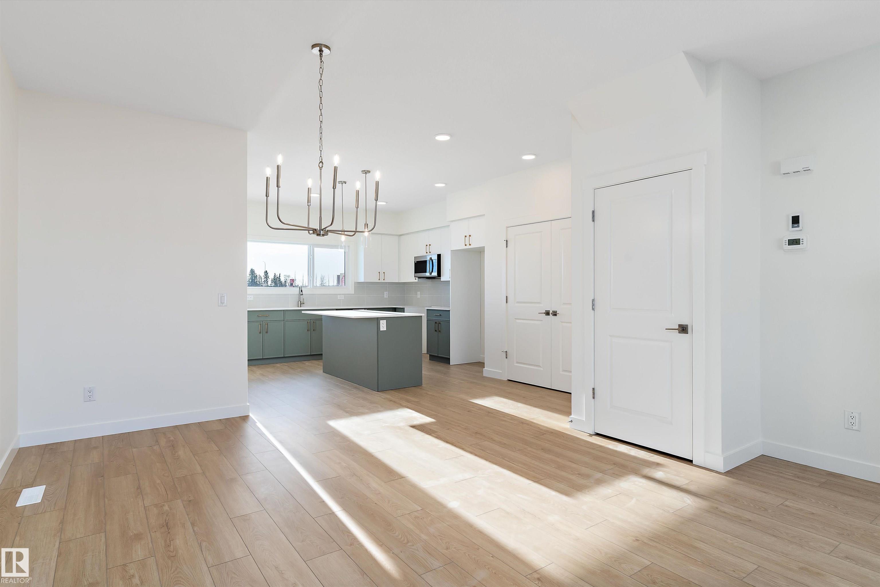 Photo 8 at 1066 Mcleod Avenue, Easton, Spruce Grove