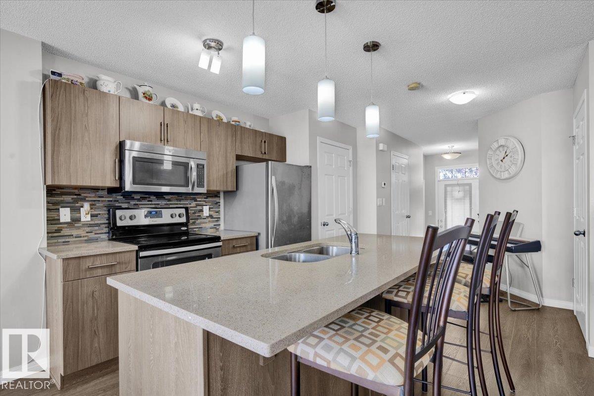 Photo 12 at 745 Eagleson Crescent NW, Edgemont, Edmonton