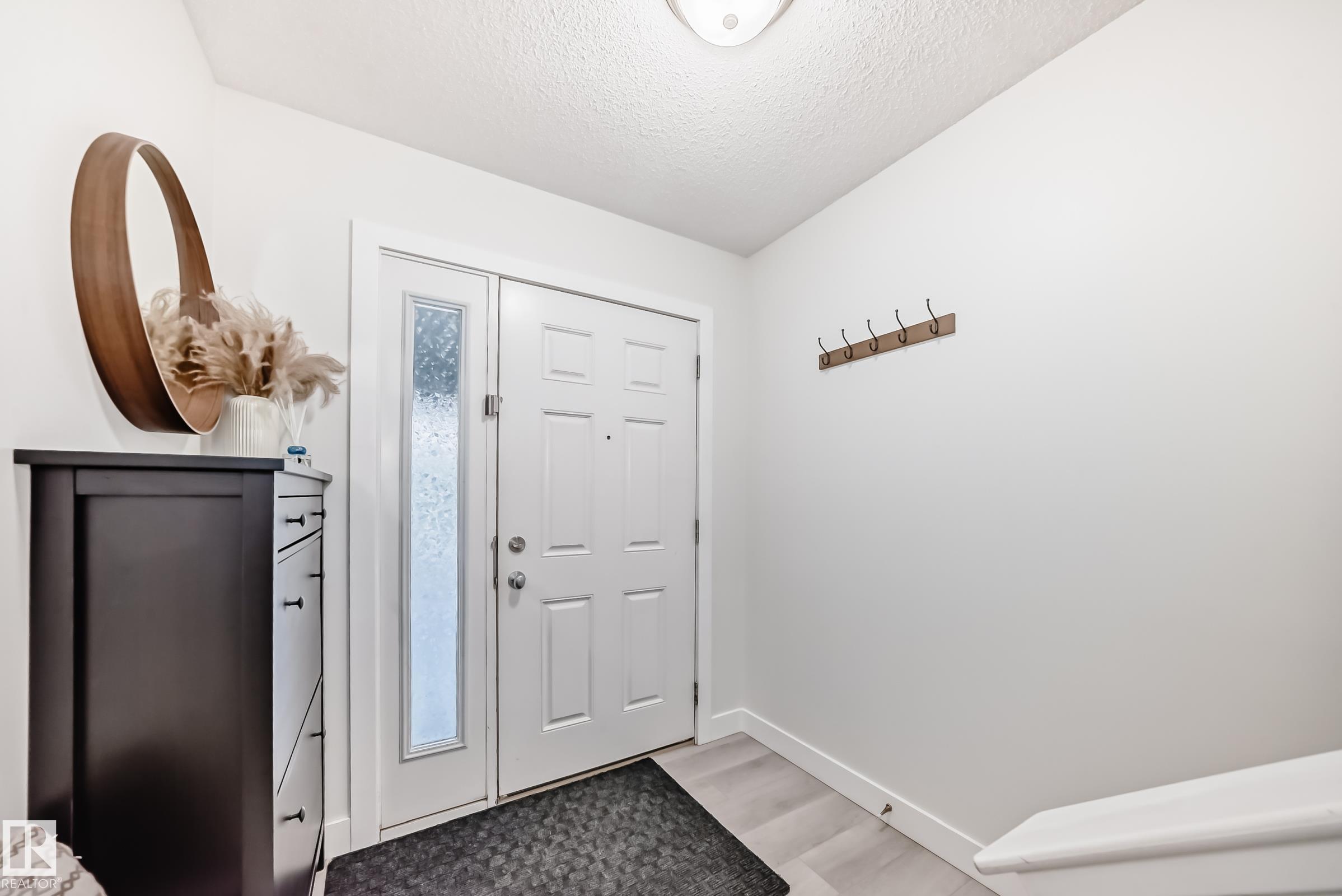 Picture for #47 12050 17 AV SW SW