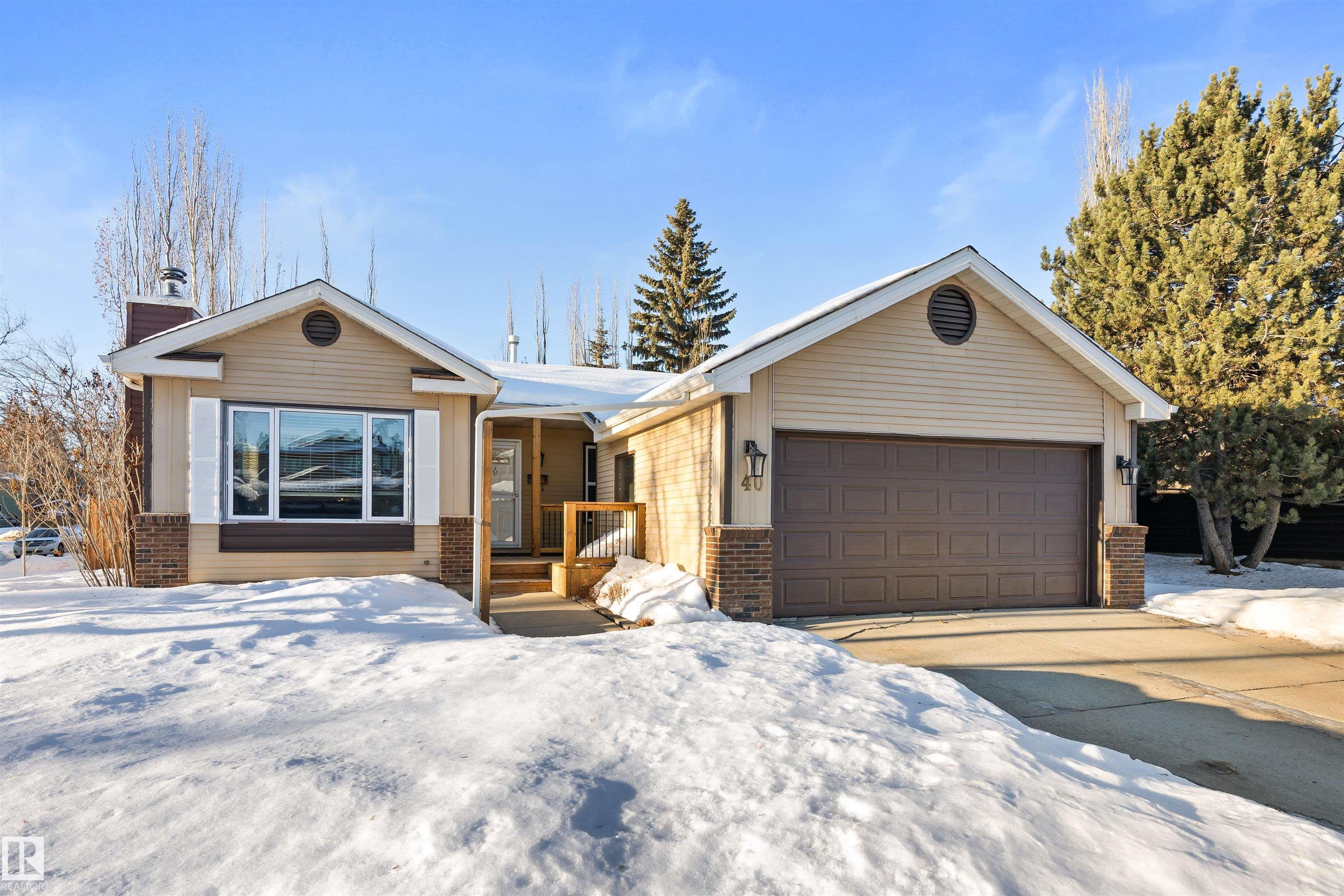 40 Windsor Crescent, Woodlands, St. Albert