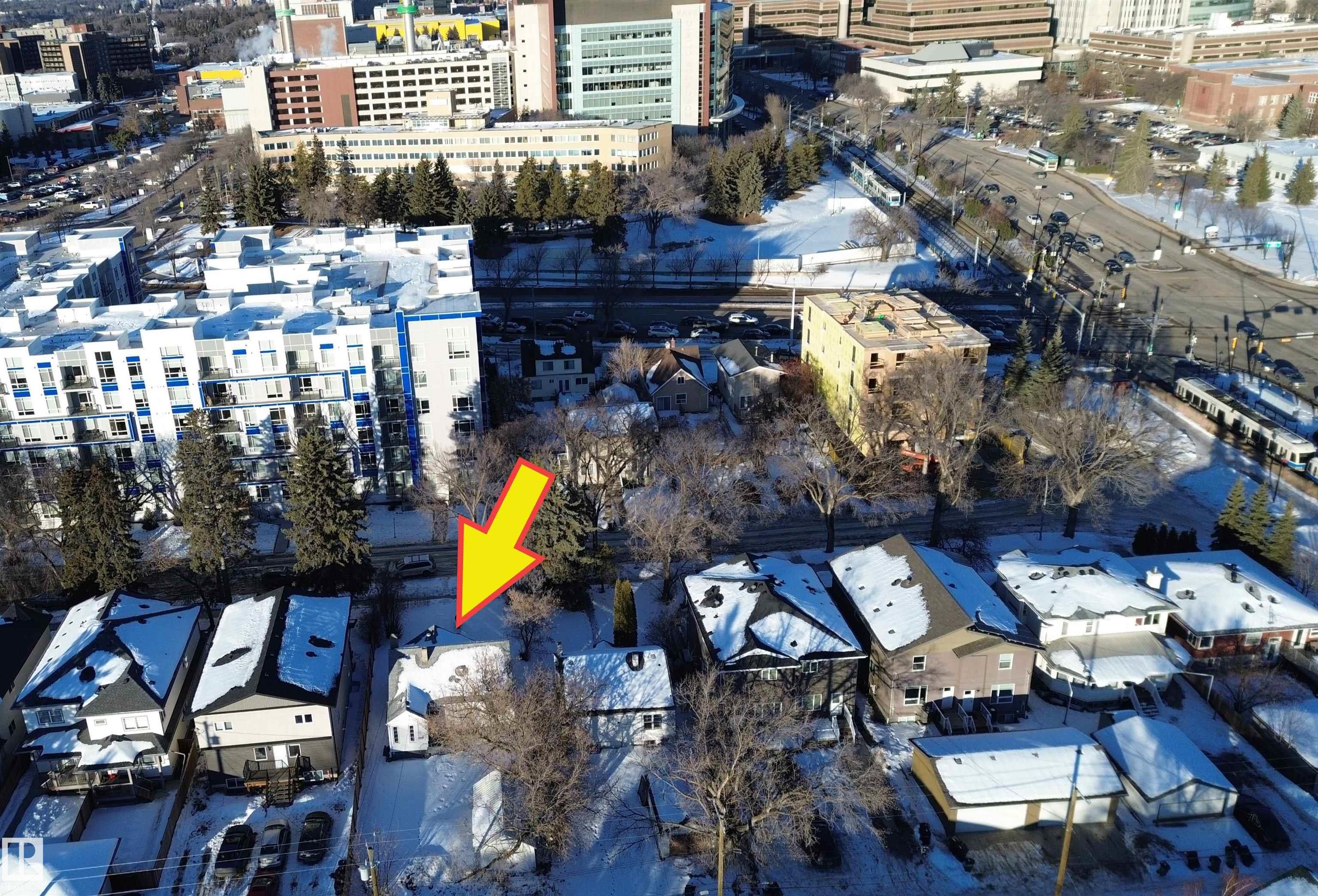 Picture for 11439 80 AV NW