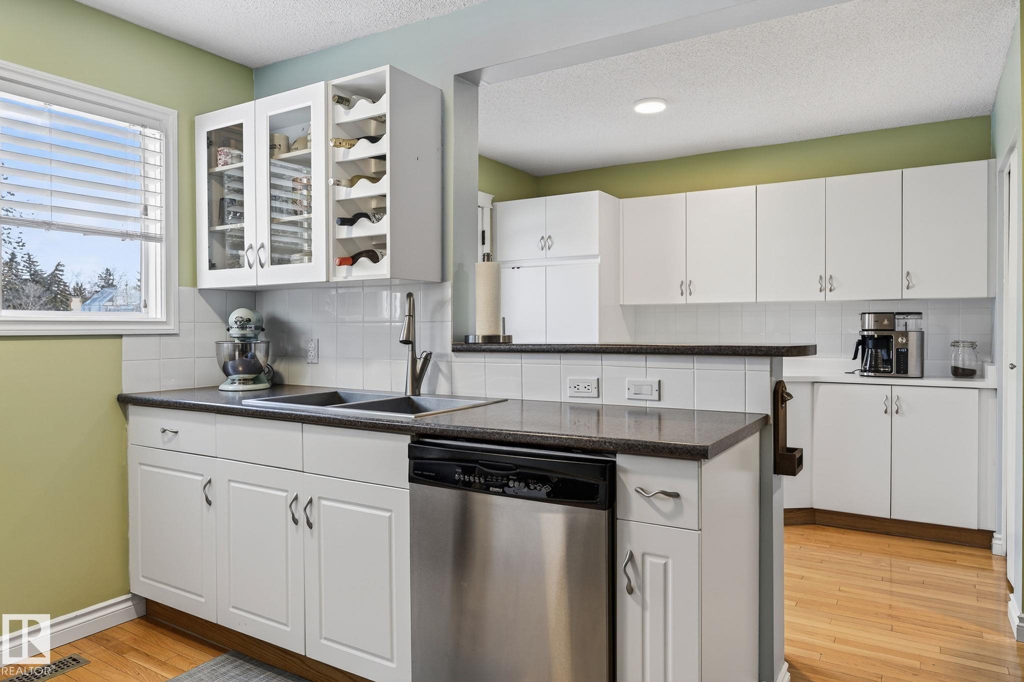 Photo 11 at 11349 22 Avenue NW, Skyrattler, Edmonton