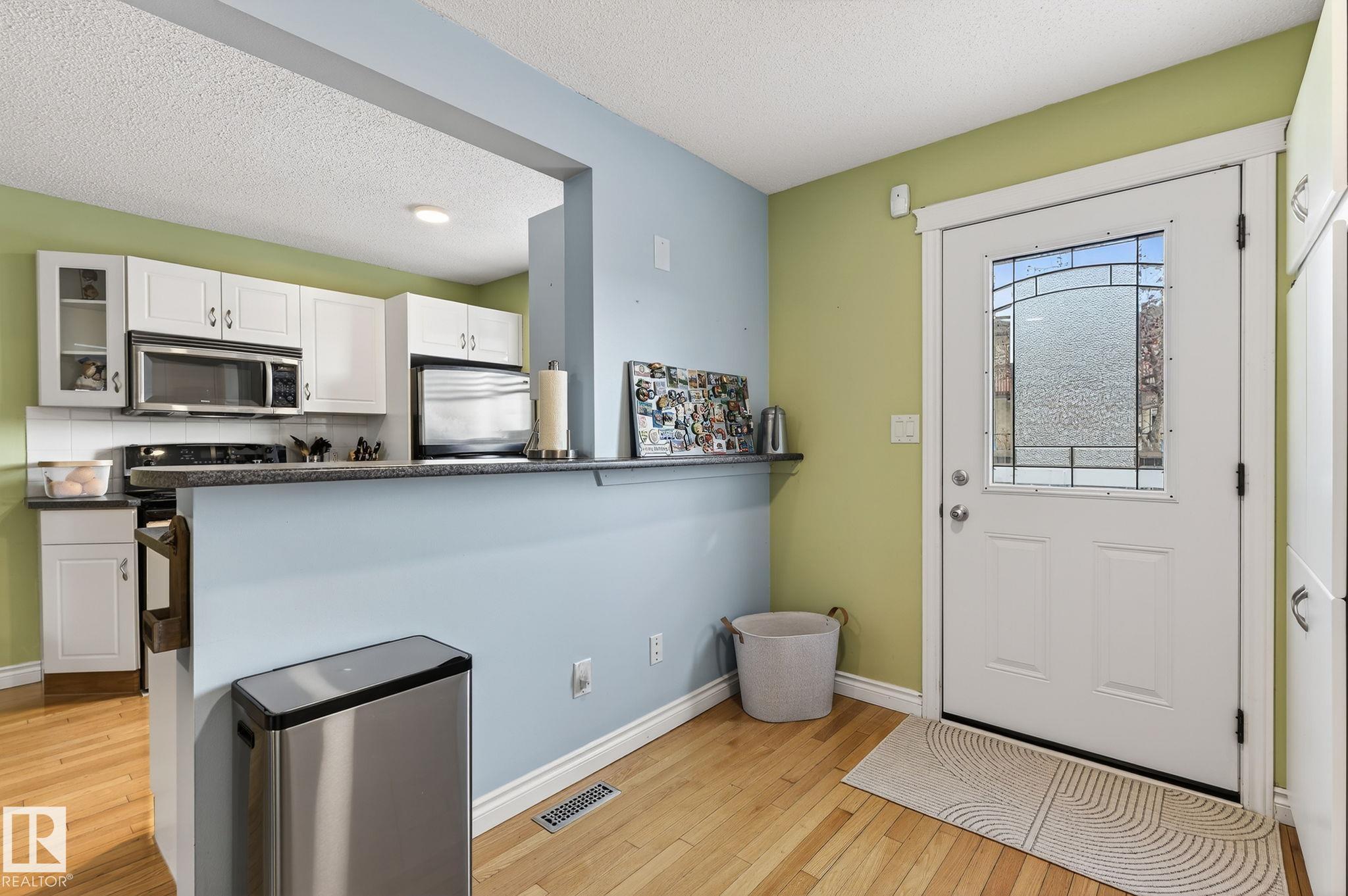 Photo 14 at 11349 22 Avenue NW, Skyrattler, Edmonton