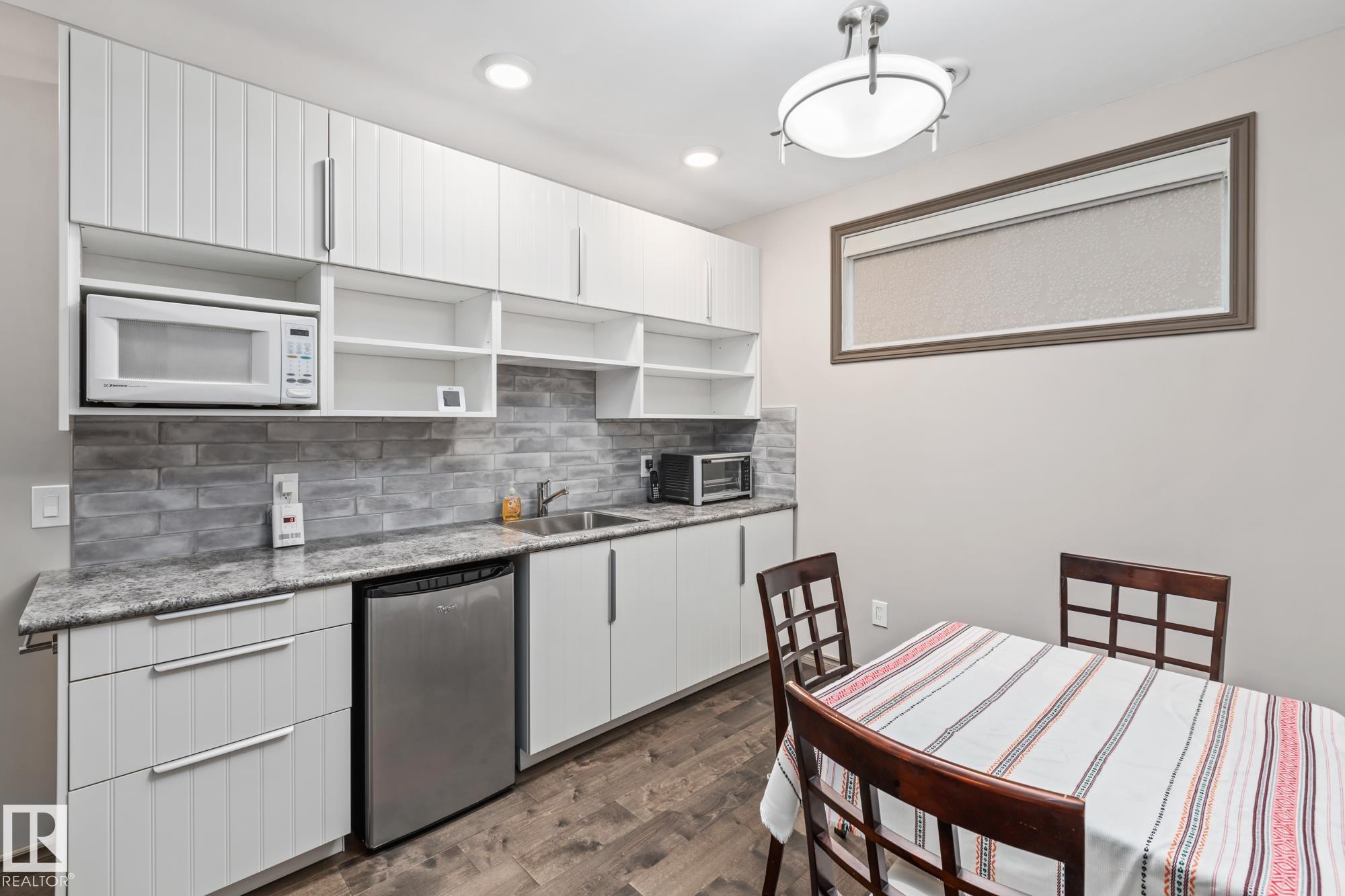 Photo 41 at 9520 206 Street NW, Webber Greens, Edmonton