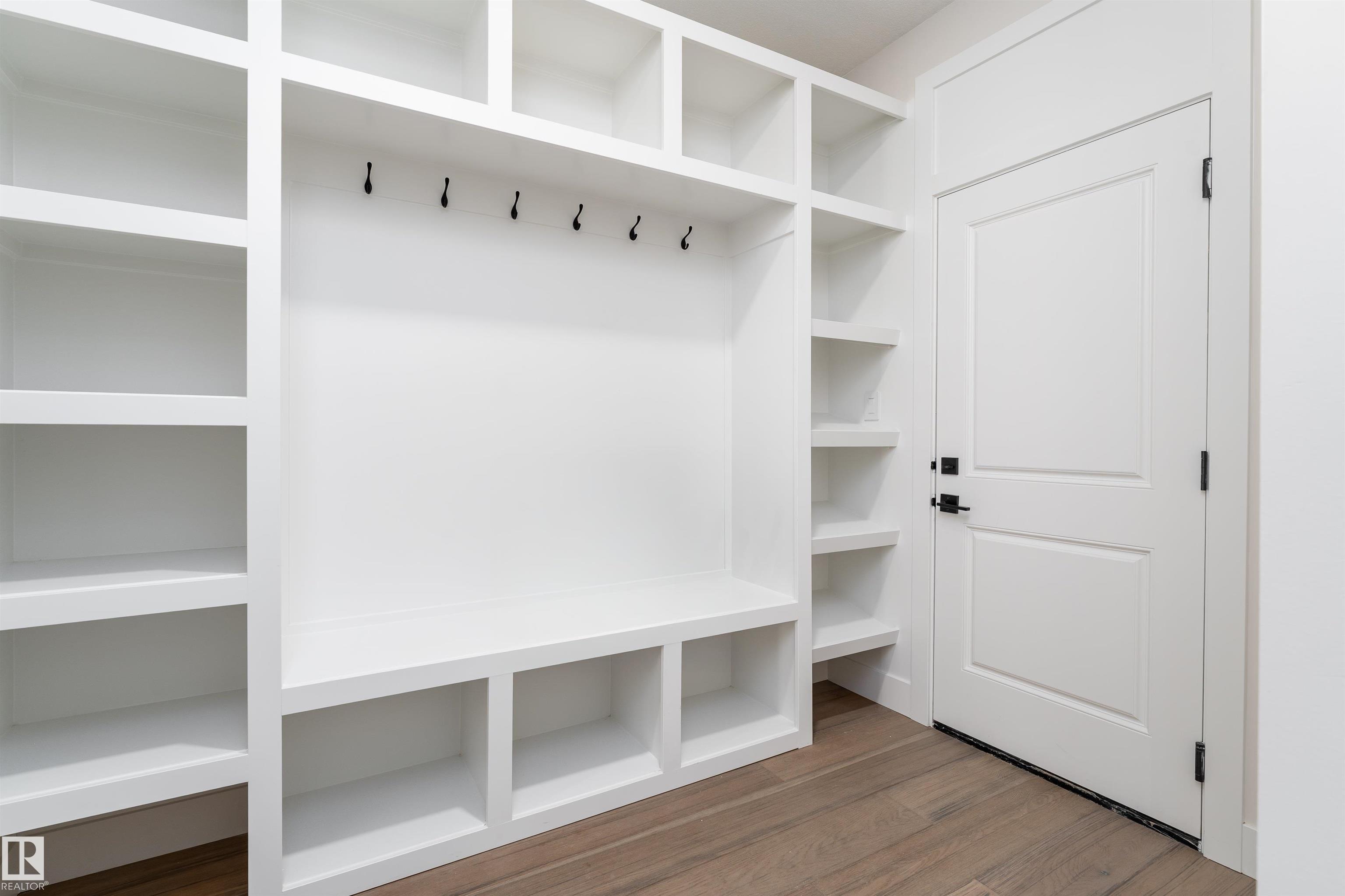 Photo 15 at 7077 Kiviaq Crescent SW, Keswick, Edmonton