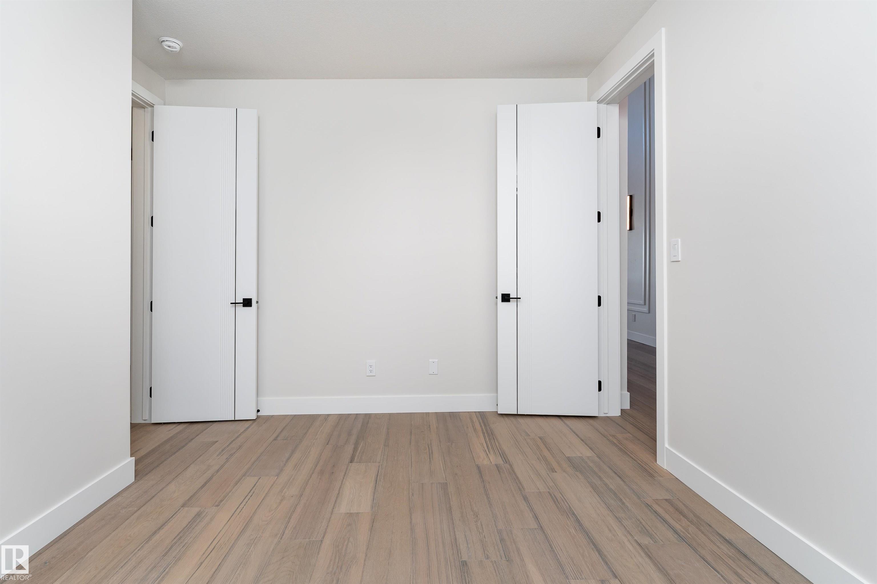 Photo 17 at 7077 Kiviaq Crescent SW, Keswick, Edmonton