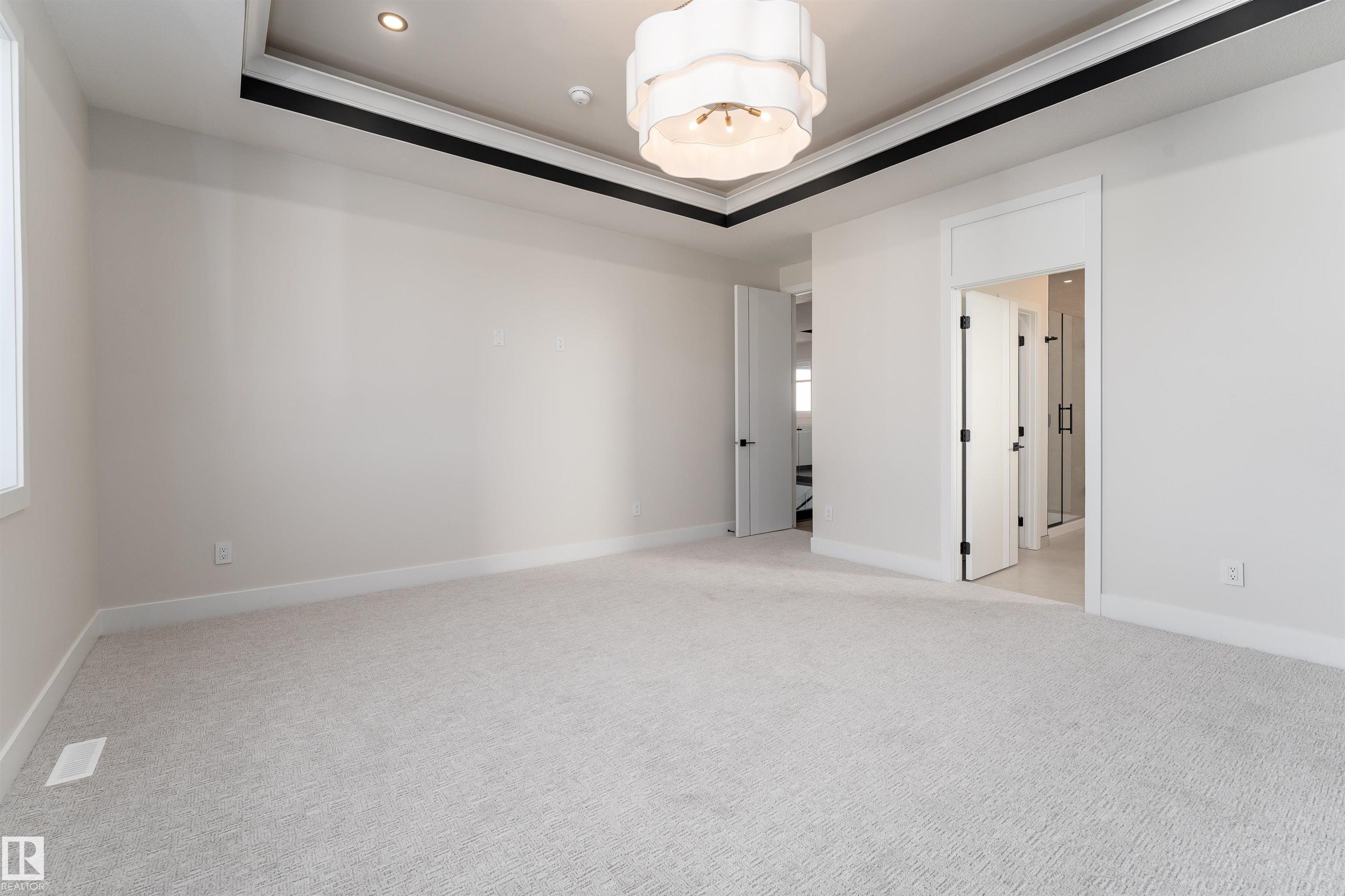 Photo 28 at 7077 Kiviaq Crescent SW, Keswick, Edmonton