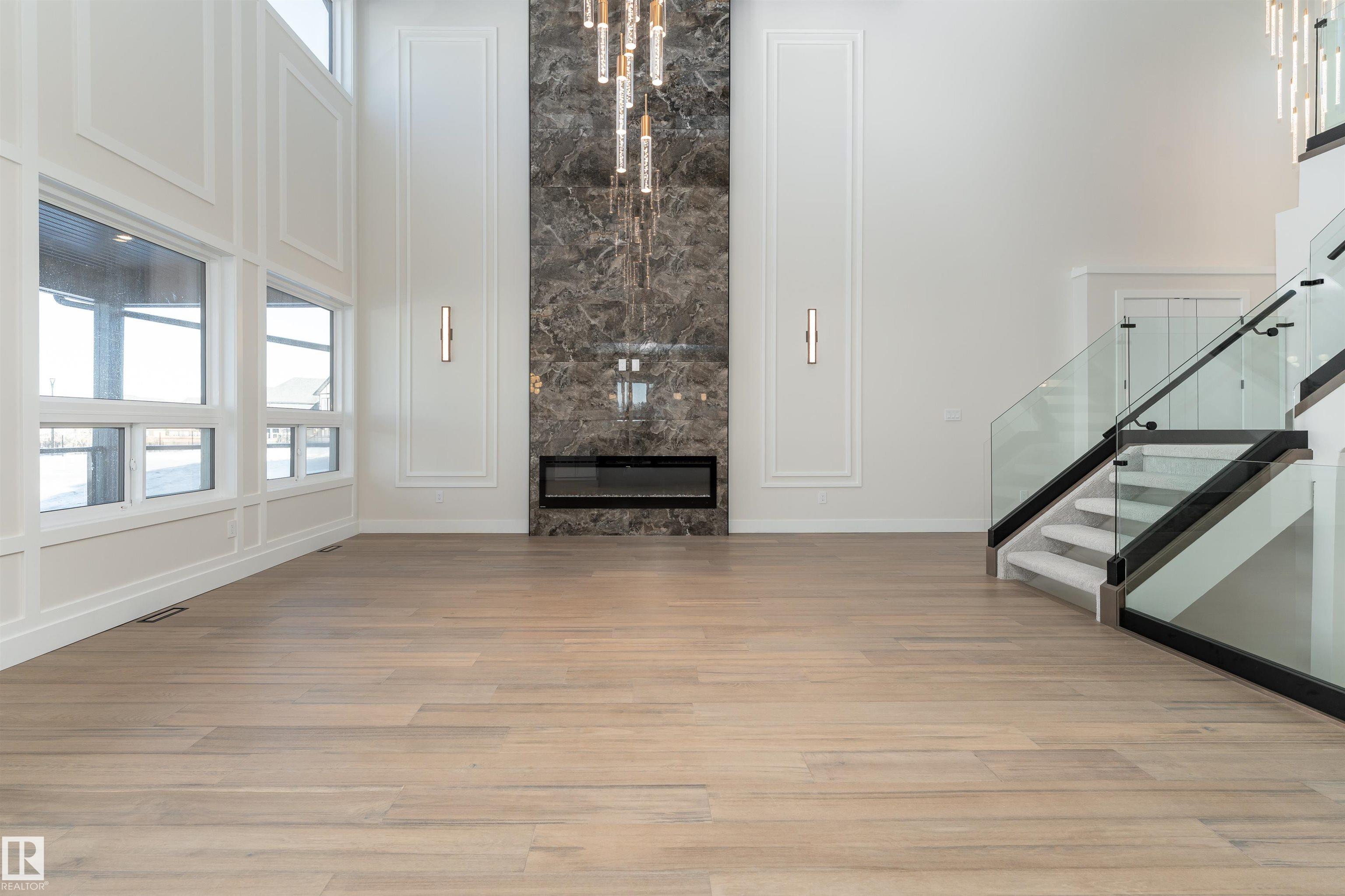 Photo 8 at 7077 Kiviaq Crescent SW, Keswick, Edmonton