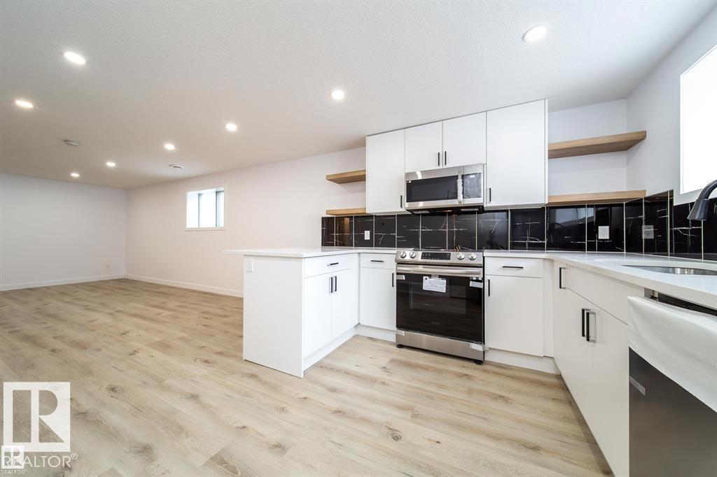 Photo 20 at 11523 82 Street NW, Parkdale, Edmonton