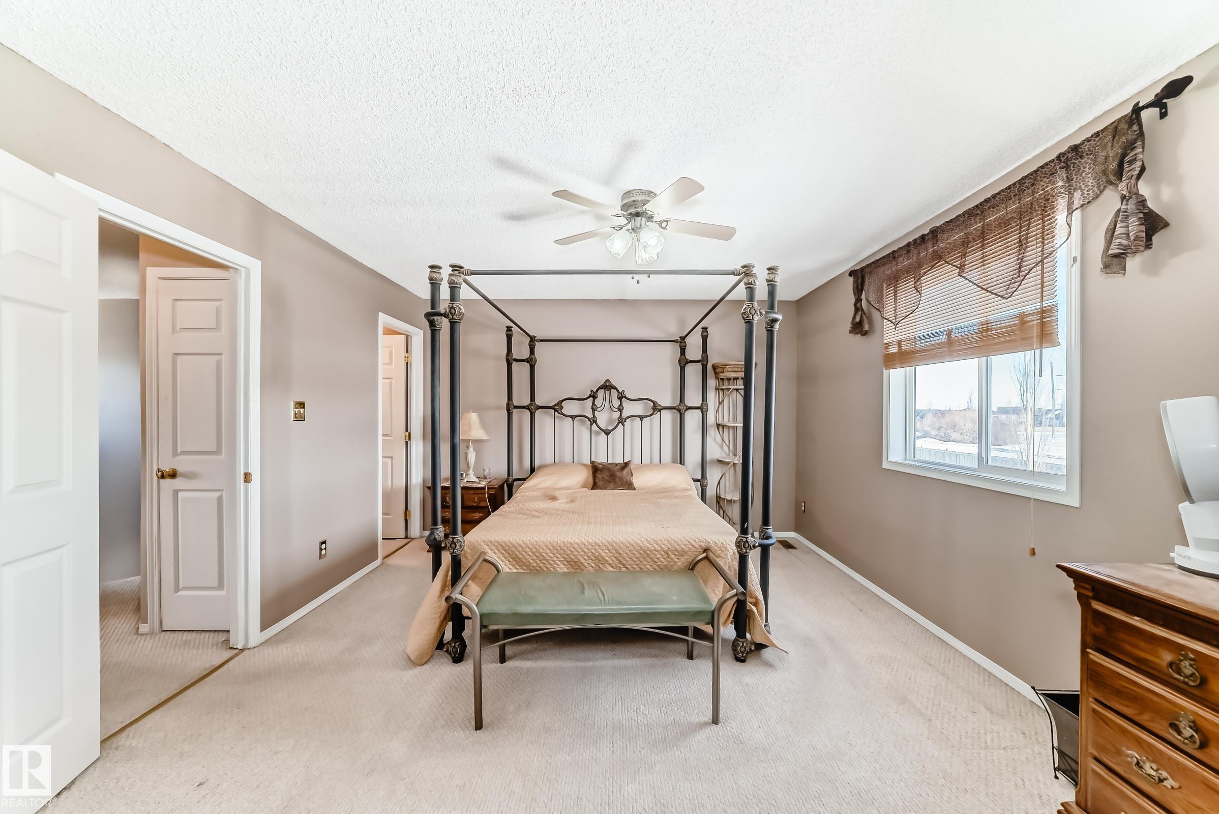 Photo 24 at 2927 30 Street NW, Silver Berry, Edmonton