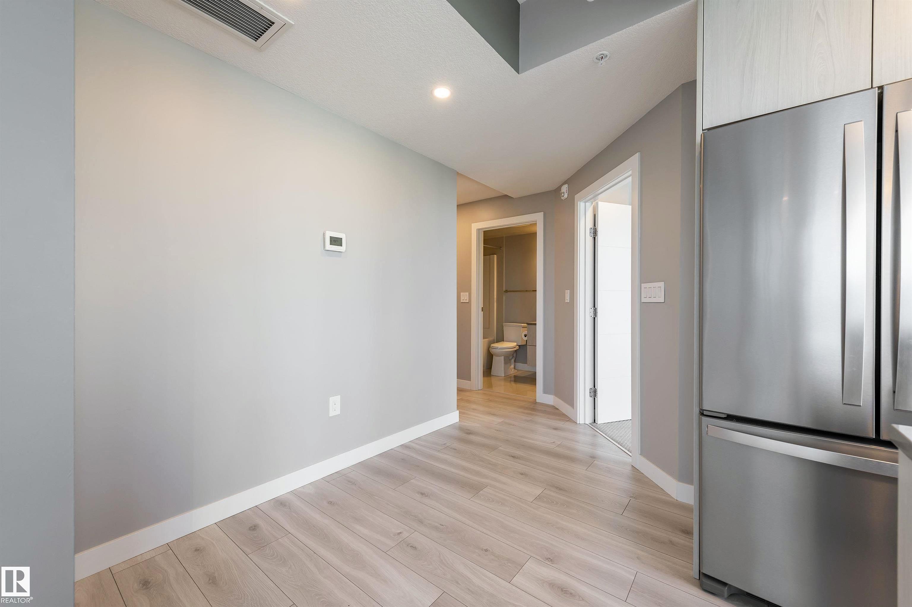 Photo 4 at 1703 - 10180 103 Street NW, Downtown, Edmonton