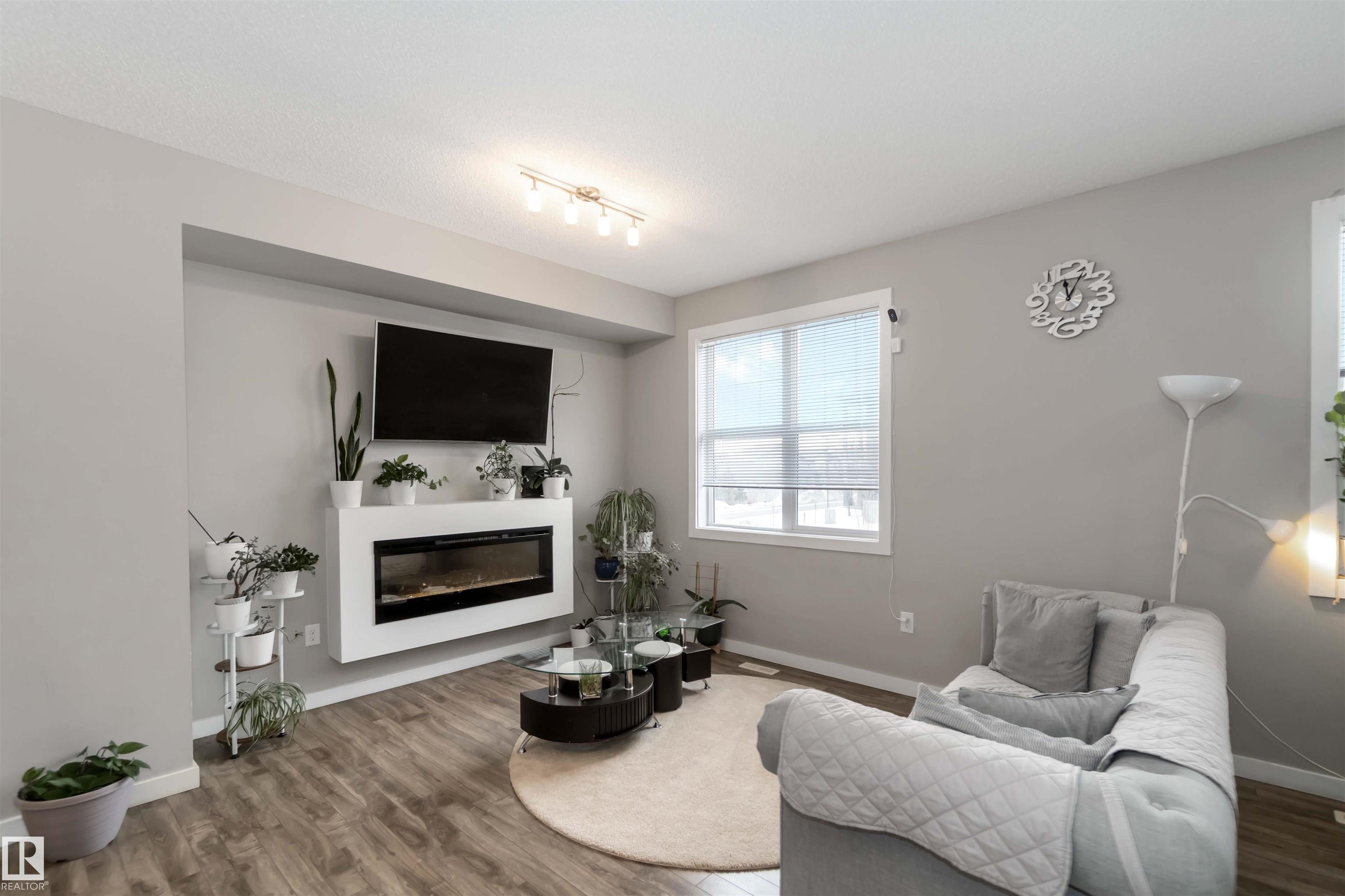 Photo 10 at 31 - 2803 James Mowatt Trail SW, Callaghan, Edmonton