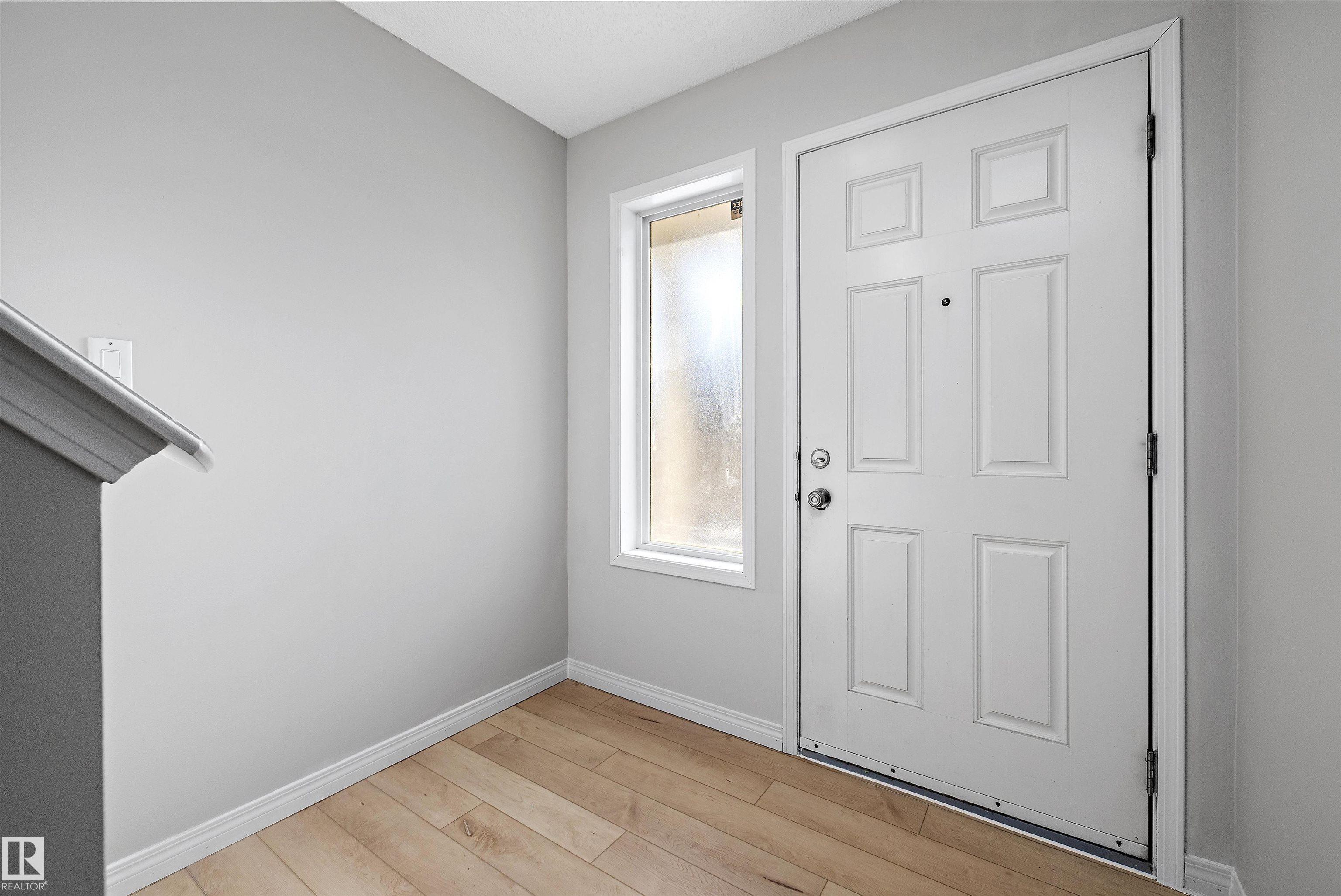 Picture for #5 130 HYNDMAN CR NW