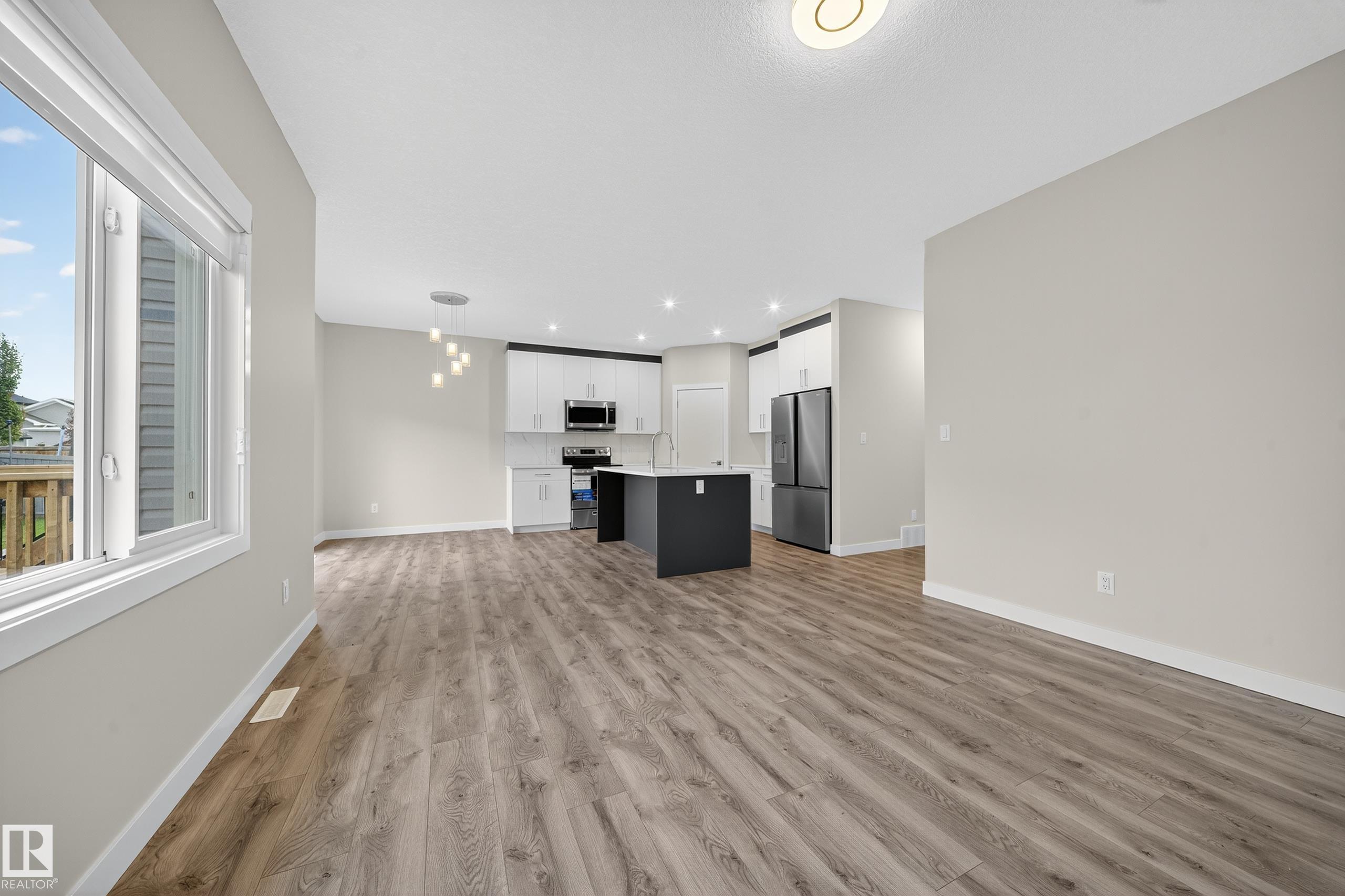 Photo 14 at 575 Reynalds Wynd, Robinson, Leduc