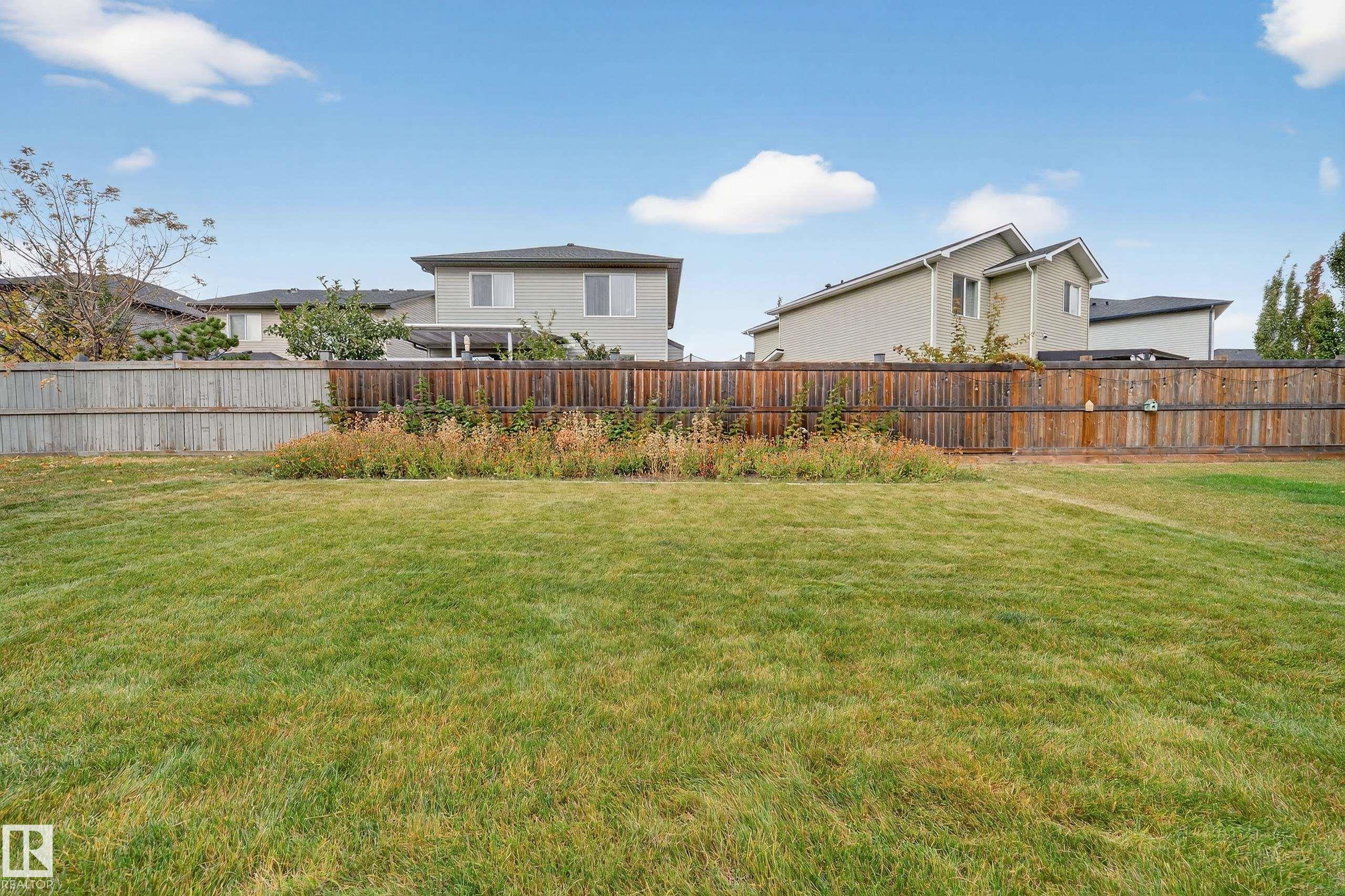 Photo 41 at 575 Reynalds Wynd, Robinson, Leduc