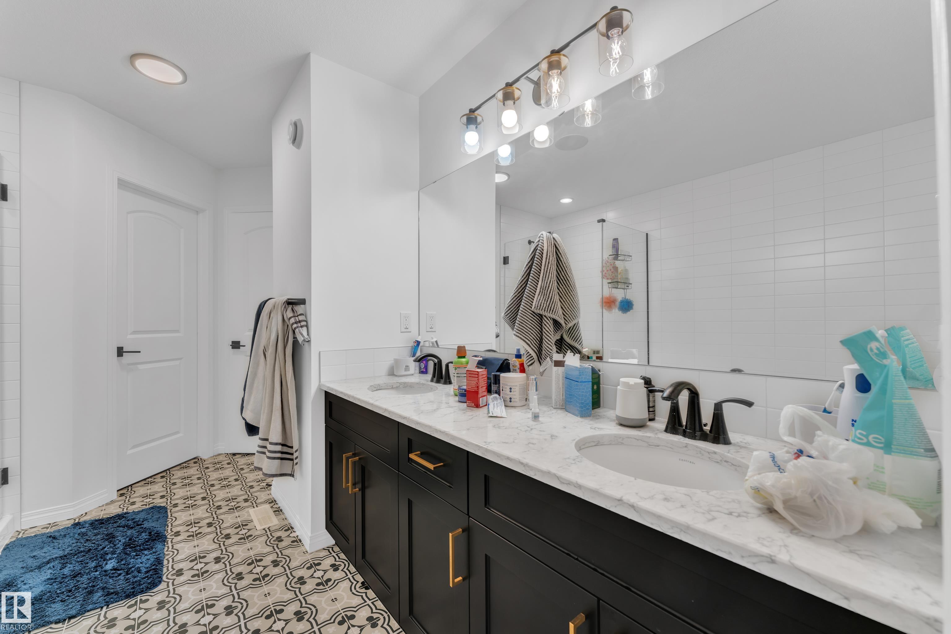 Photo 26 at 5209 22a Avenue SW, Walker, Edmonton