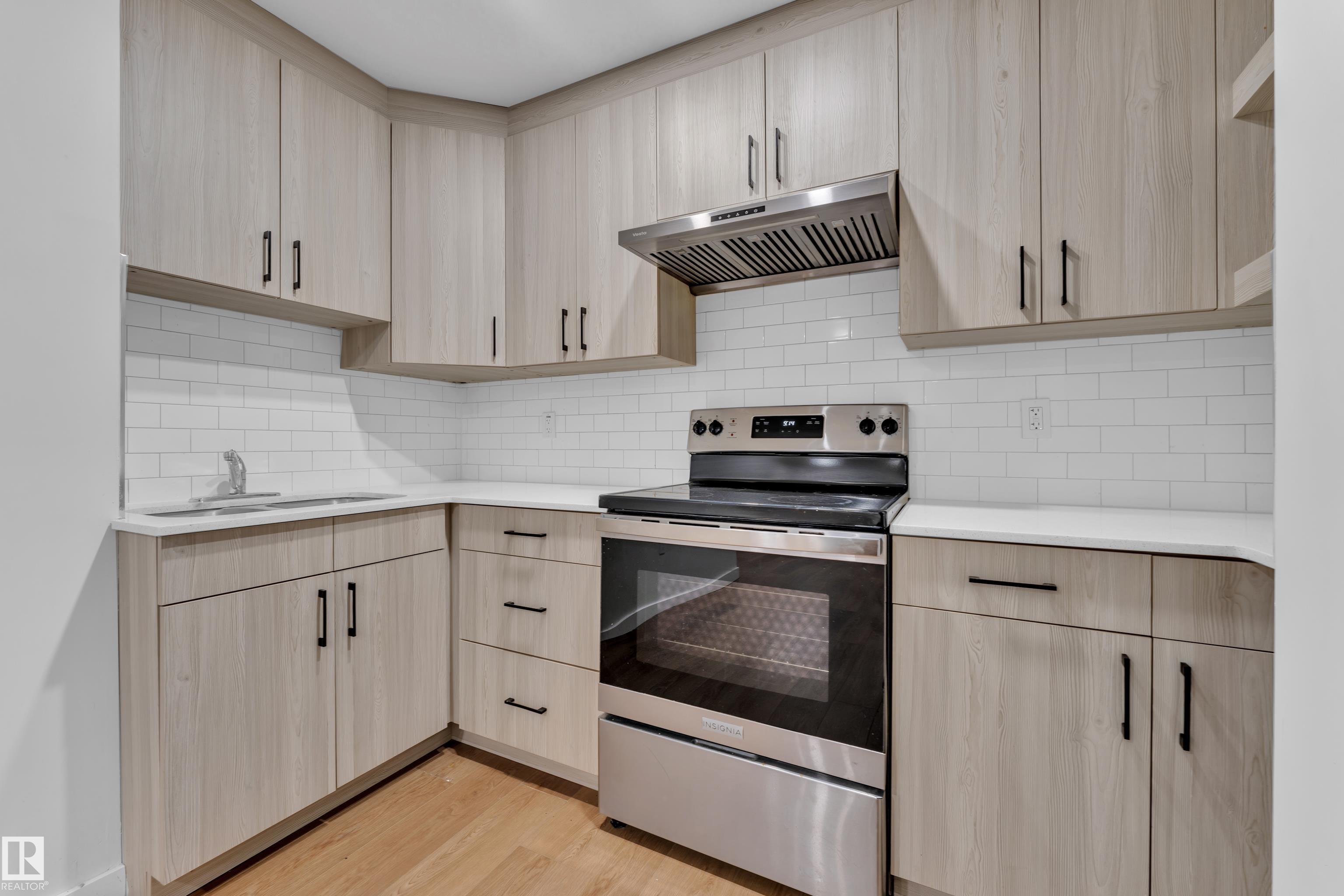 Photo 34 at 5209 22a Avenue SW, Walker, Edmonton