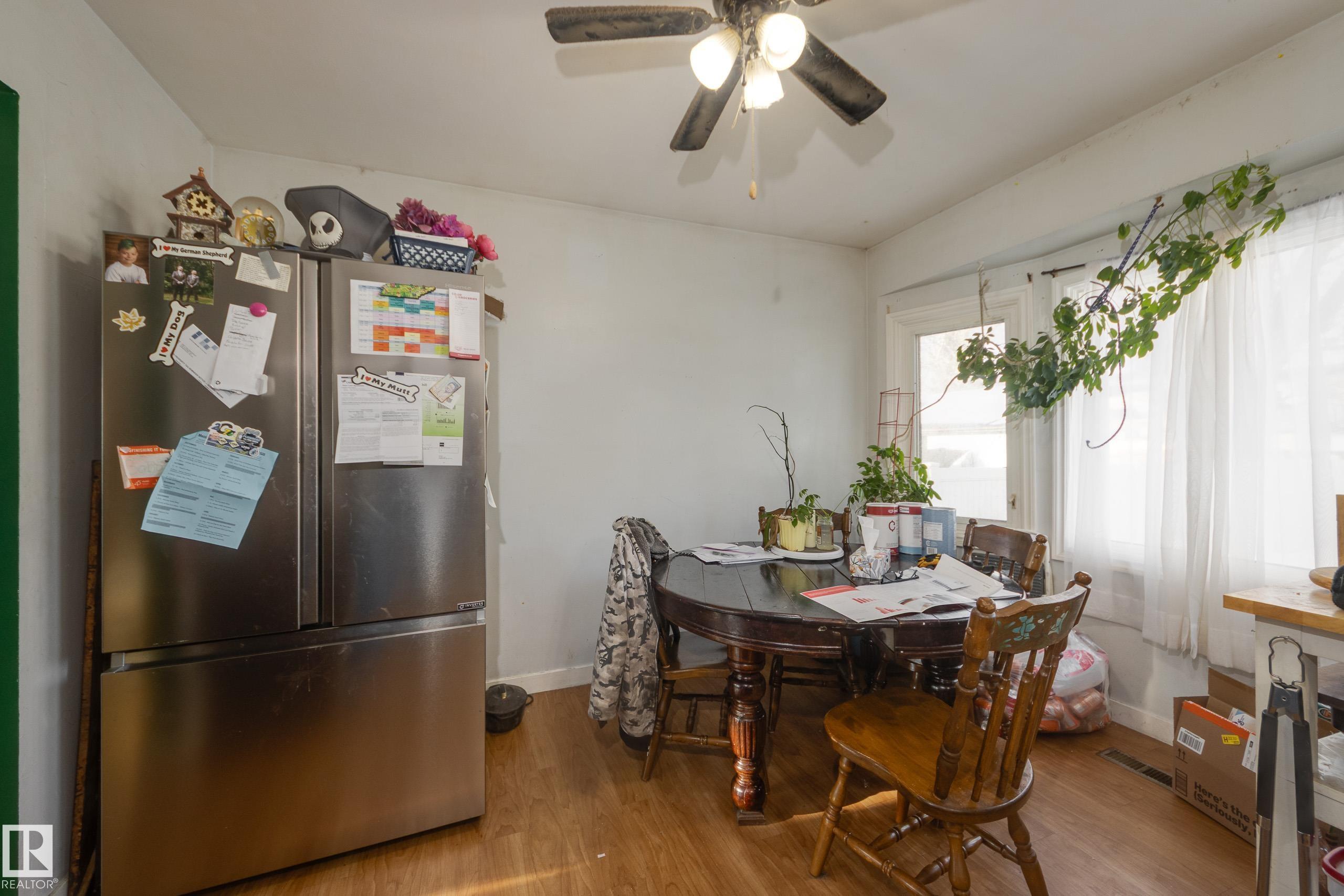 Photo 13 at 1330 72 Street NW, Menisa, Edmonton