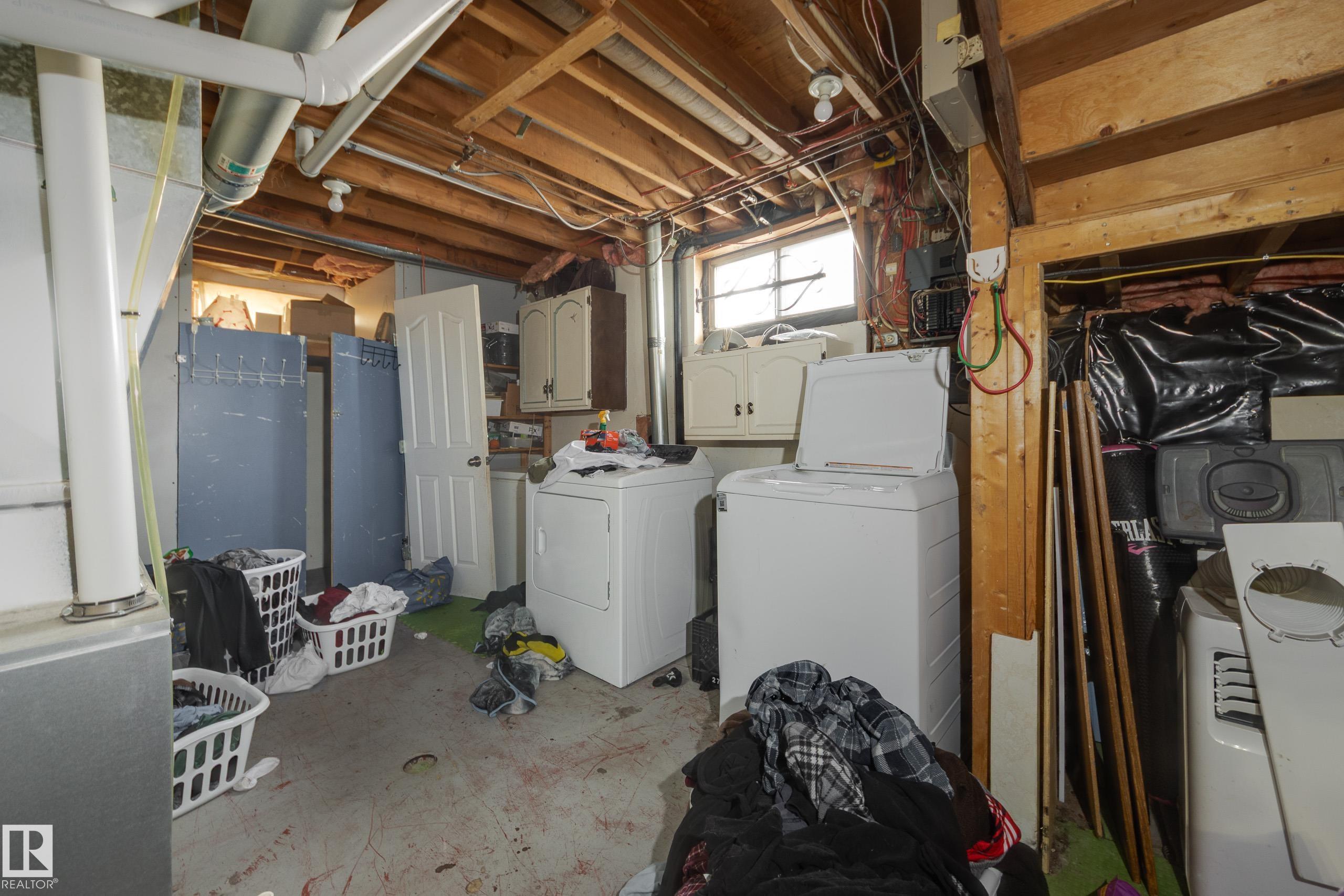 Photo 35 at 1330 72 Street NW, Menisa, Edmonton