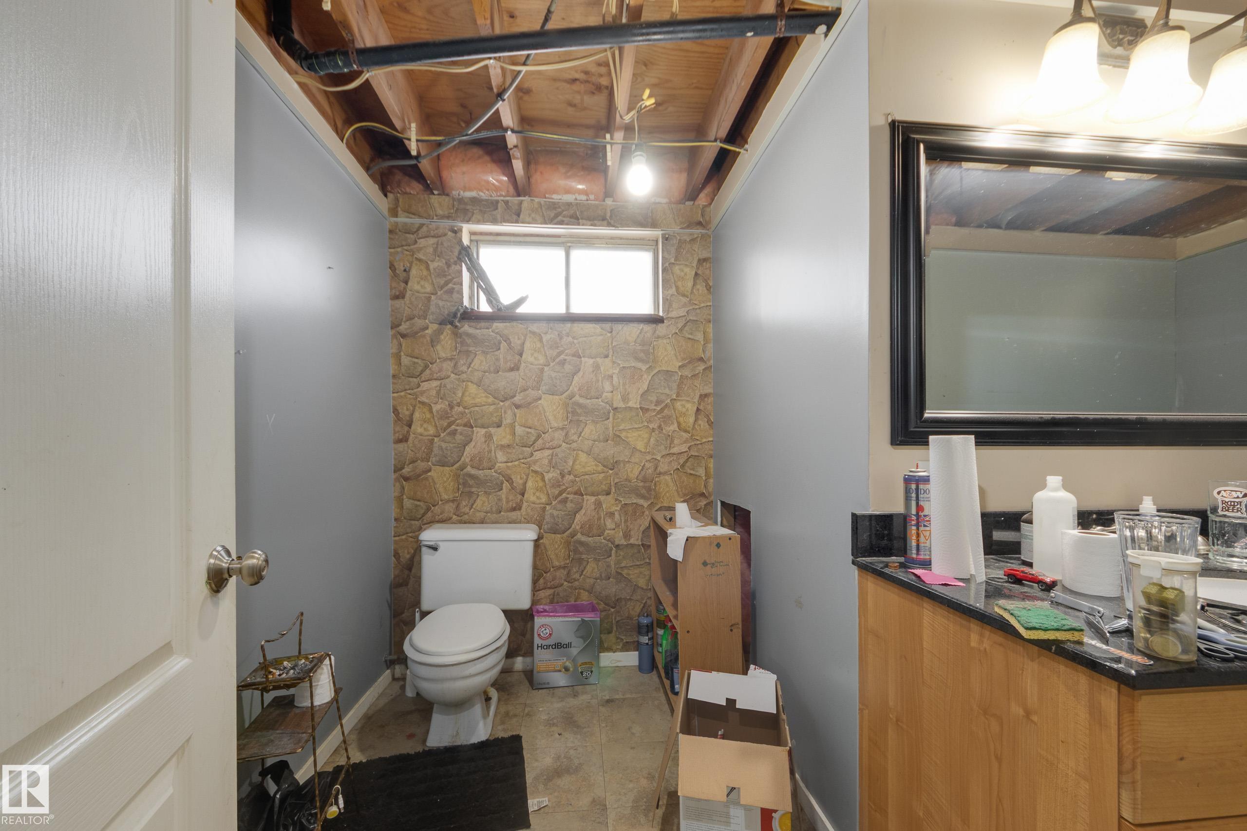 Photo 42 at 1330 72 Street NW, Menisa, Edmonton