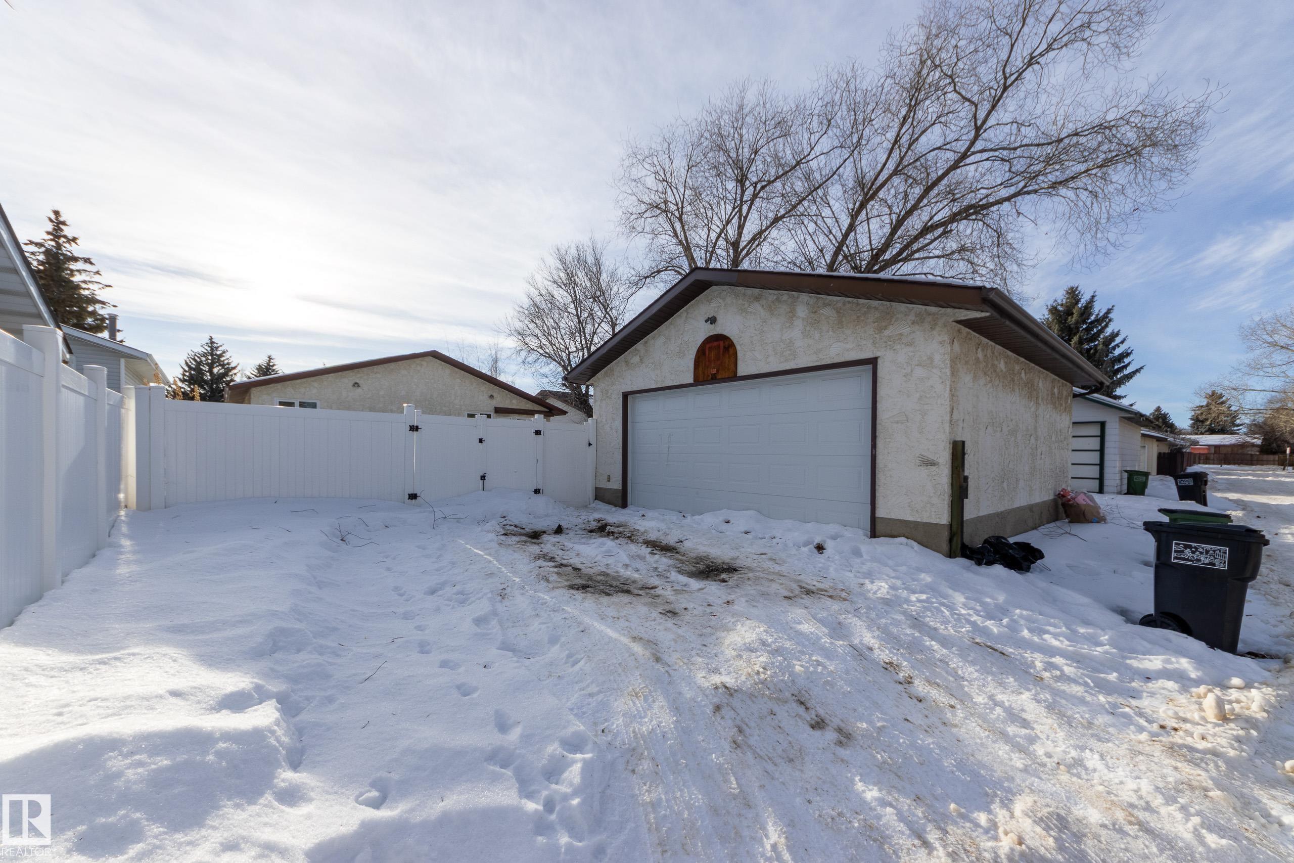 Photo 50 at 1330 72 Street NW, Menisa, Edmonton