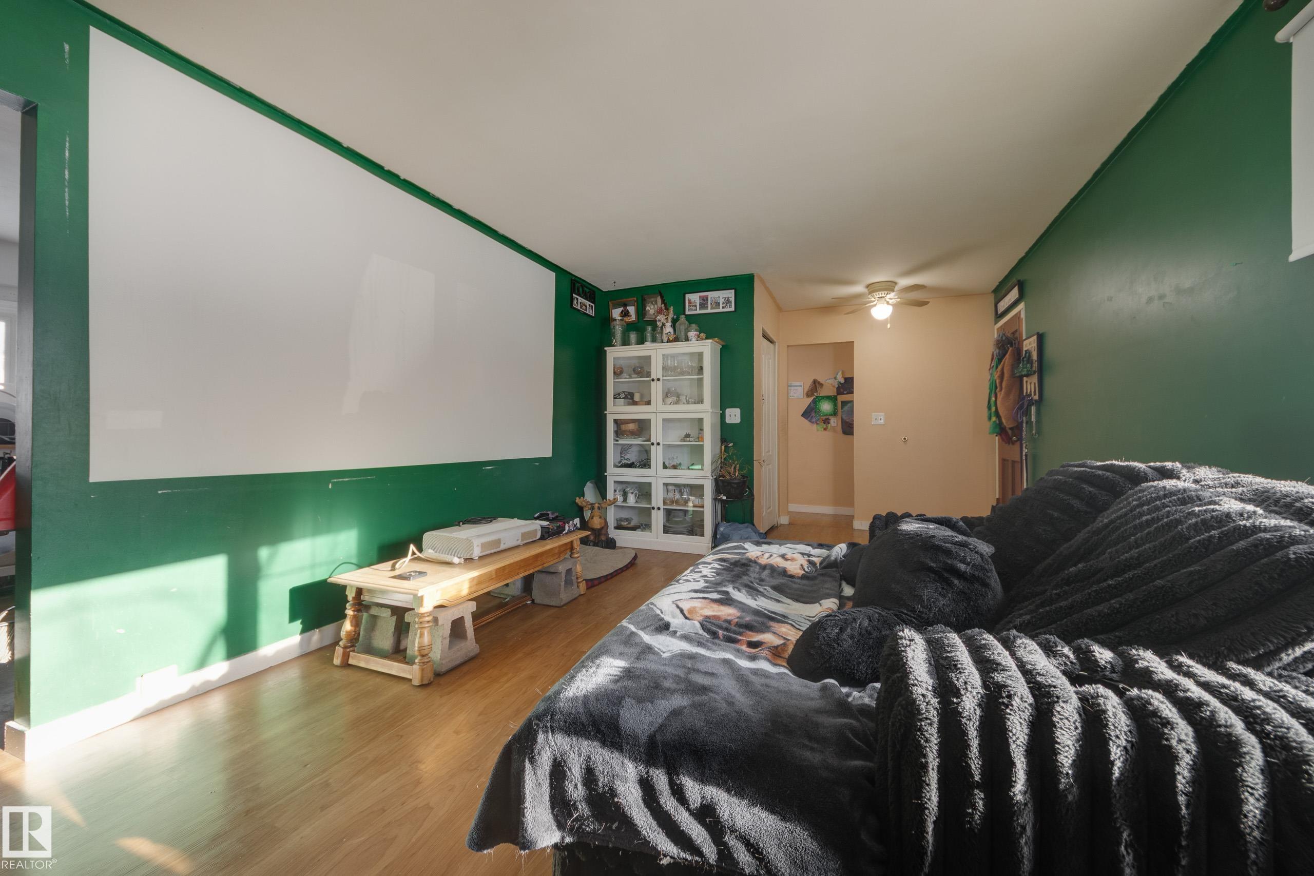 Picture for 1330 72 ST NW