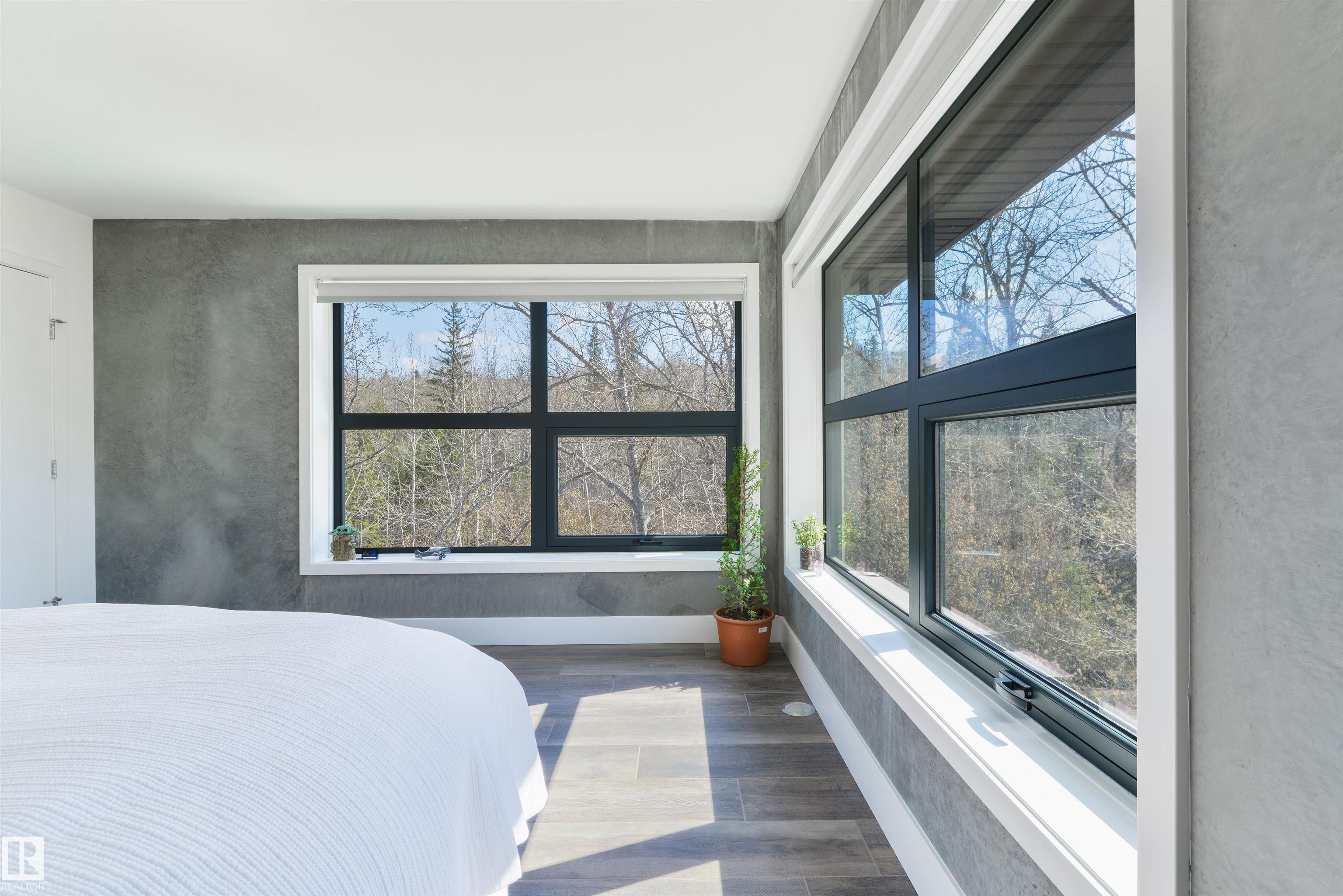 Photo 38 at 9213 97 Street NW, Mill Creek Ravine North, Edmonton