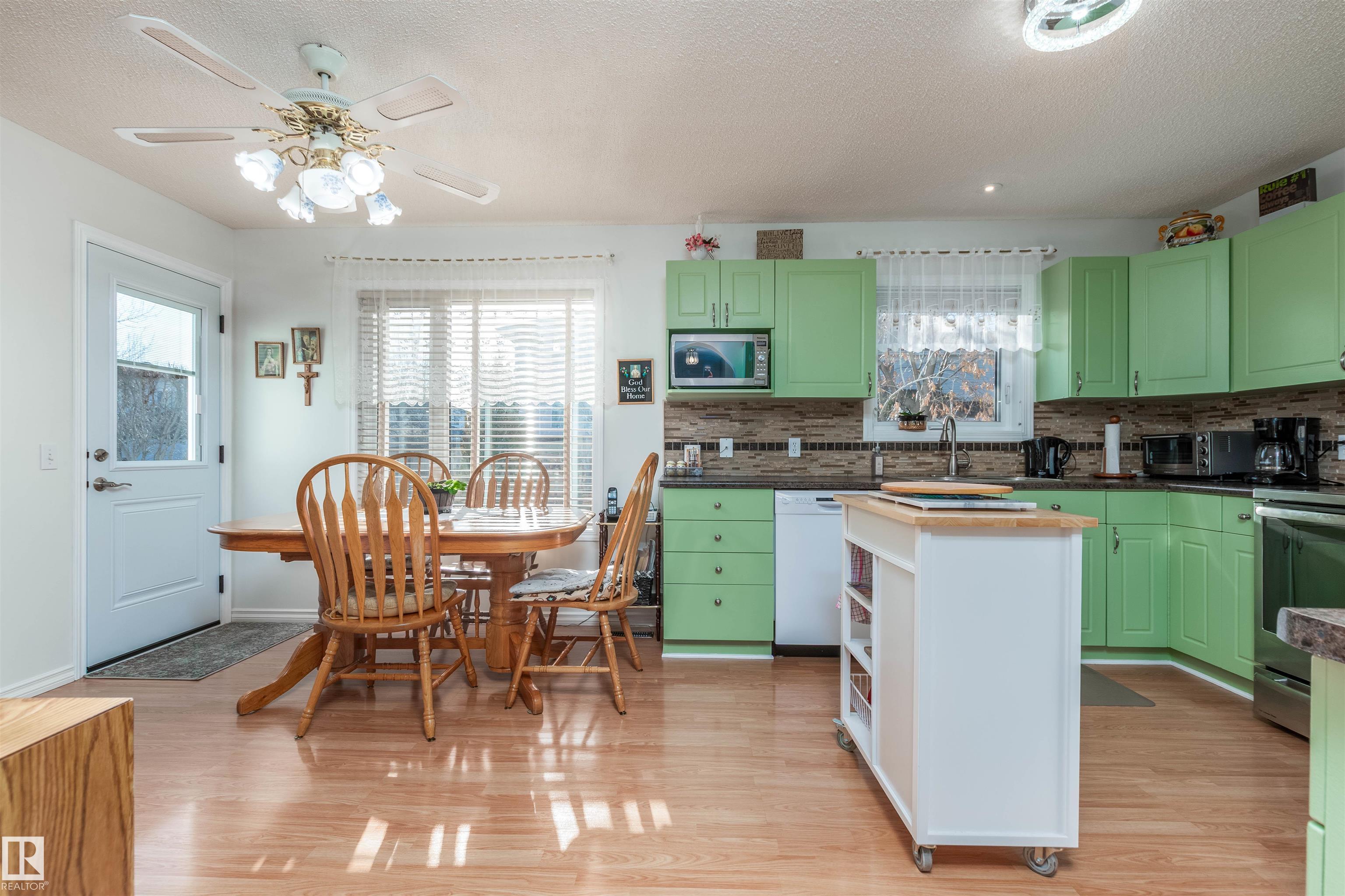 Photo 19 at 479 Meadowview Drive, Clarkdale Meadows, Sherwood Park