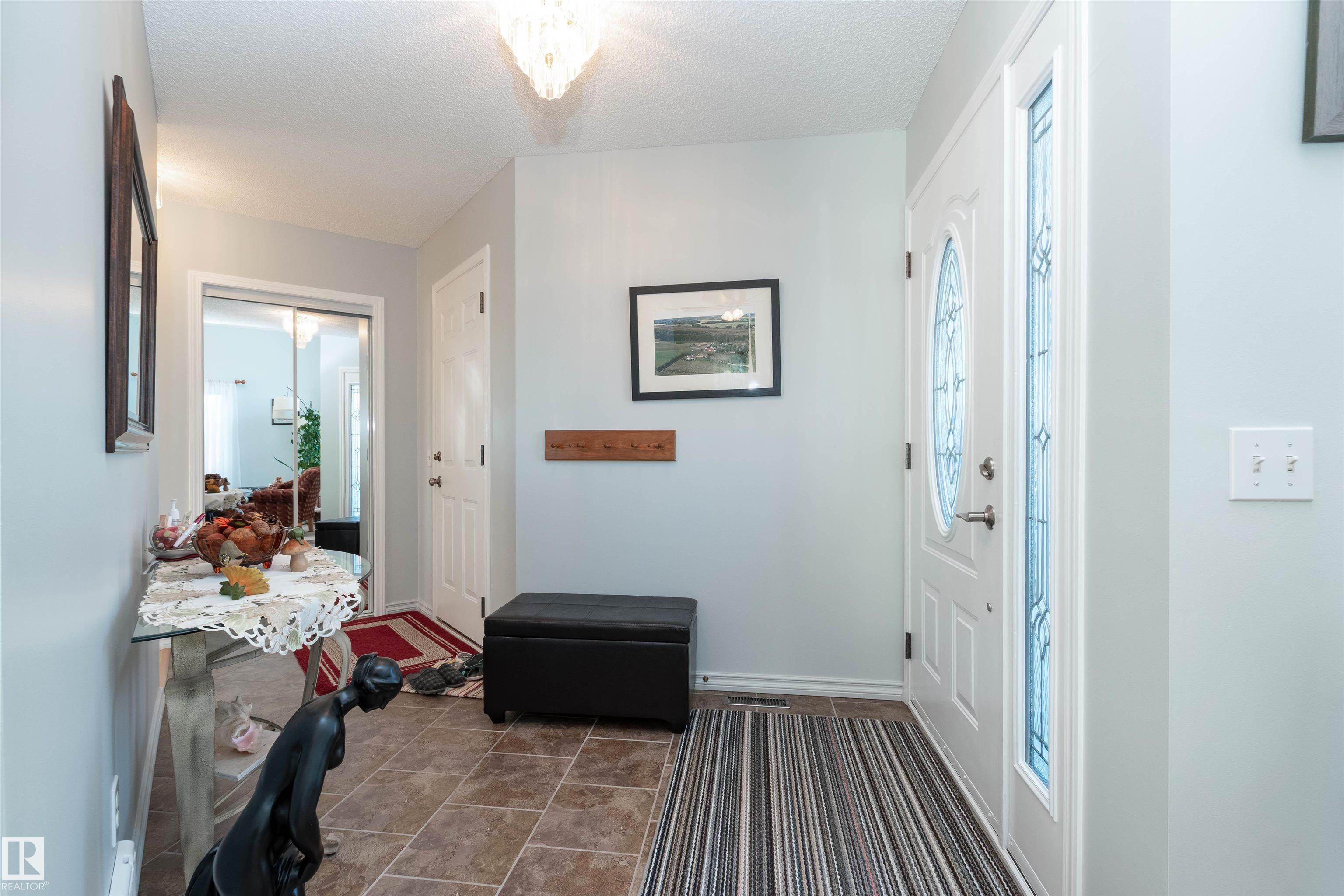 Photo 8 at 479 Meadowview Drive, Clarkdale Meadows, Sherwood Park