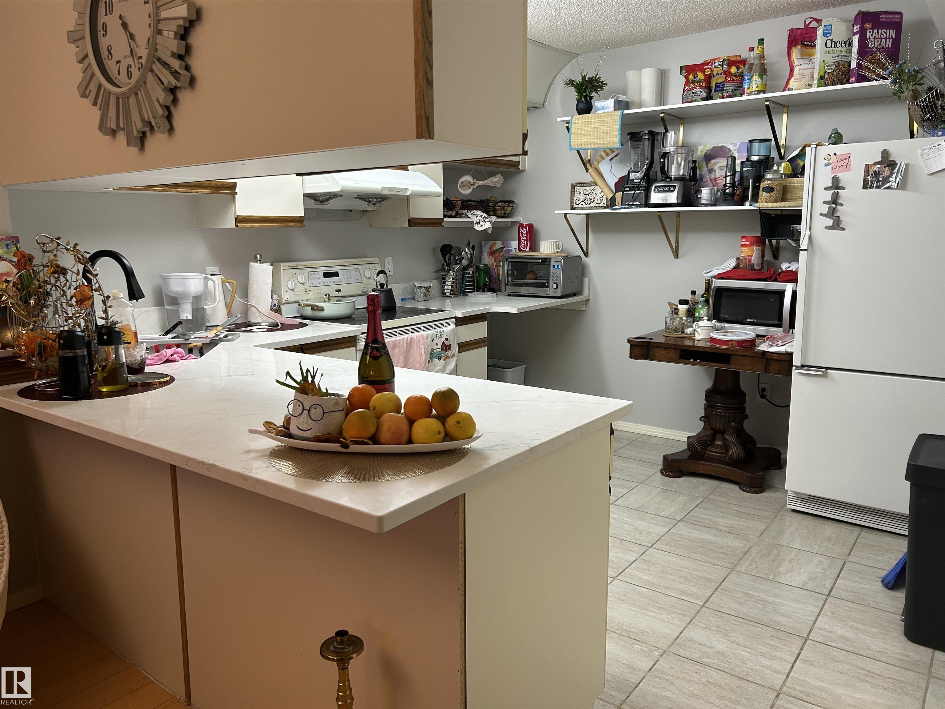 Picture for #202 18020 95 AV NW