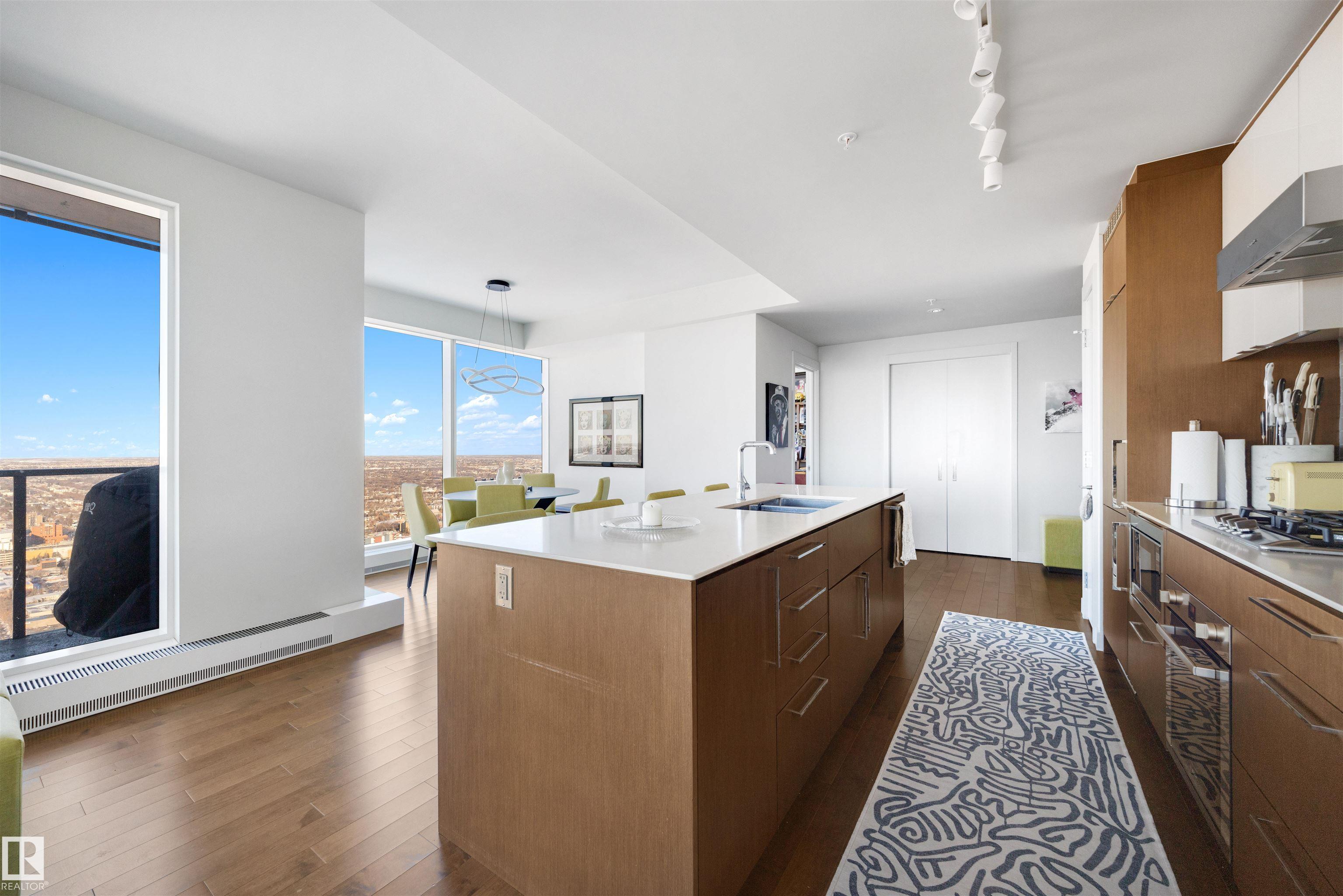 Photo 8 at 4001 - 10360 102 Street NW, Downtown, Edmonton