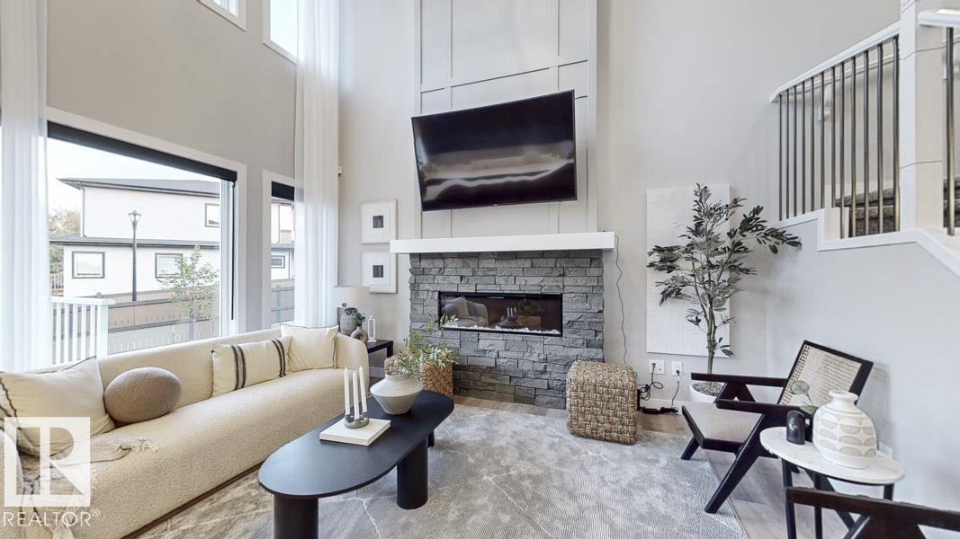 Photo 19 at 5805 Raven Crescent NW, Kinglet Gardens, Edmonton