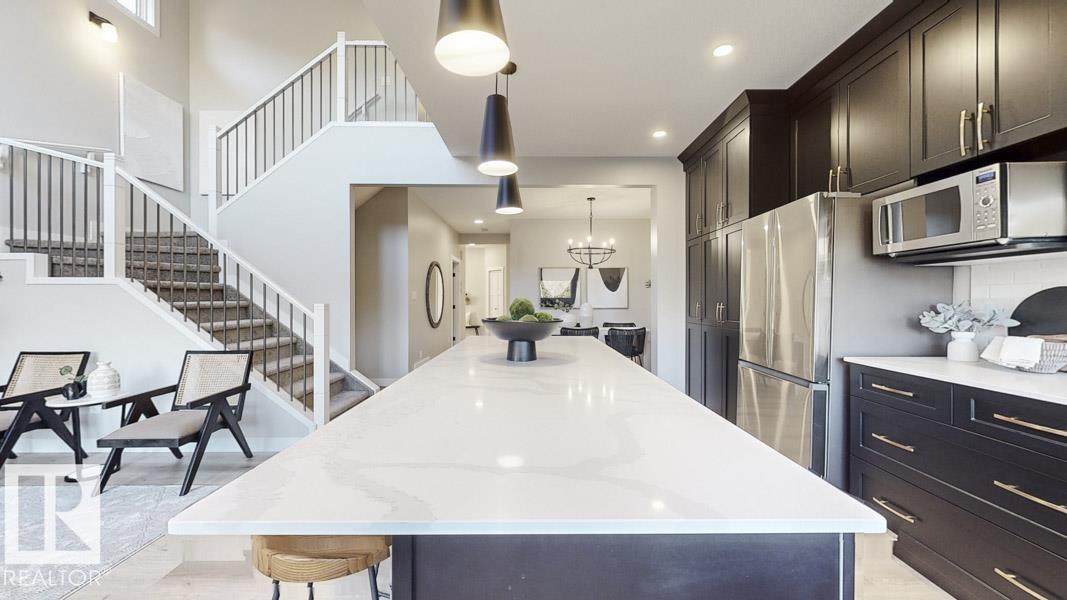 Photo 40 at 5805 Raven Crescent NW, Kinglet Gardens, Edmonton