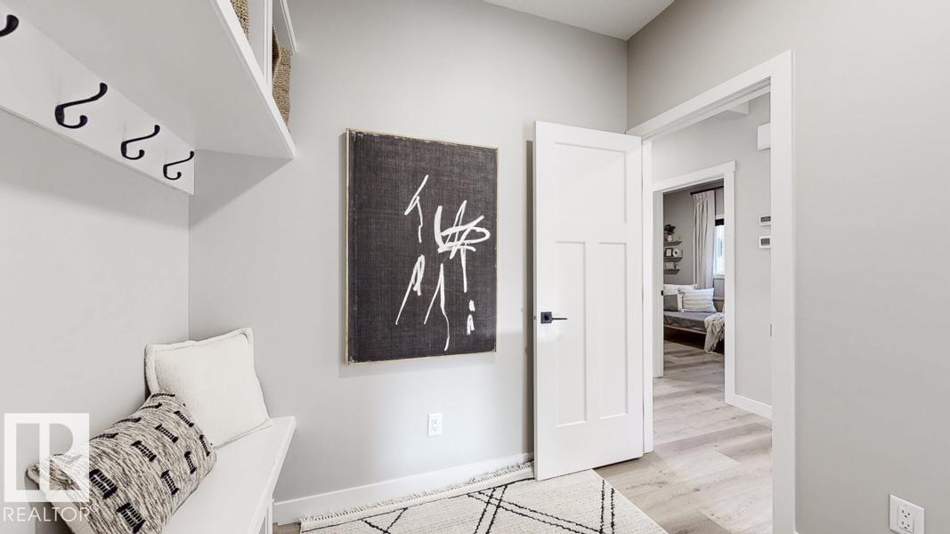 Photo 7 at 5805 Raven Crescent NW, Kinglet Gardens, Edmonton