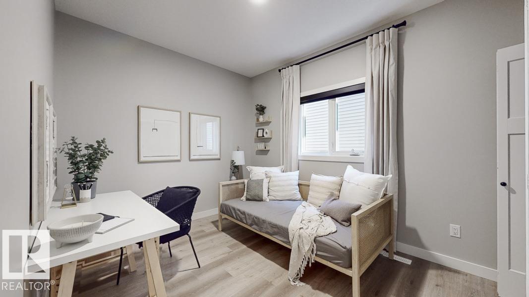 Photo 8 at 5805 Raven Crescent NW, Kinglet Gardens, Edmonton