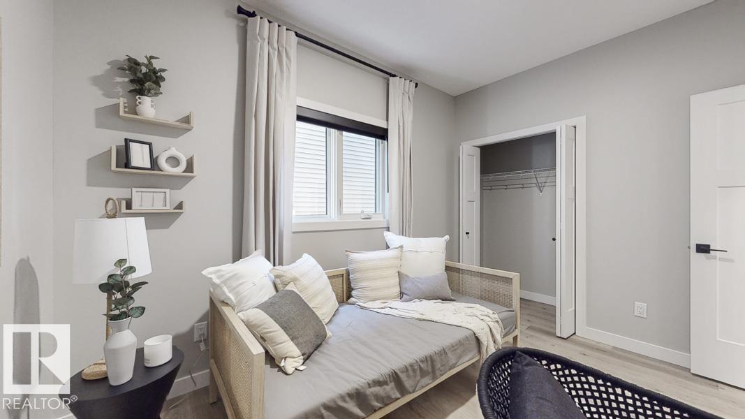 Photo 9 at 5805 Raven Crescent NW, Kinglet Gardens, Edmonton