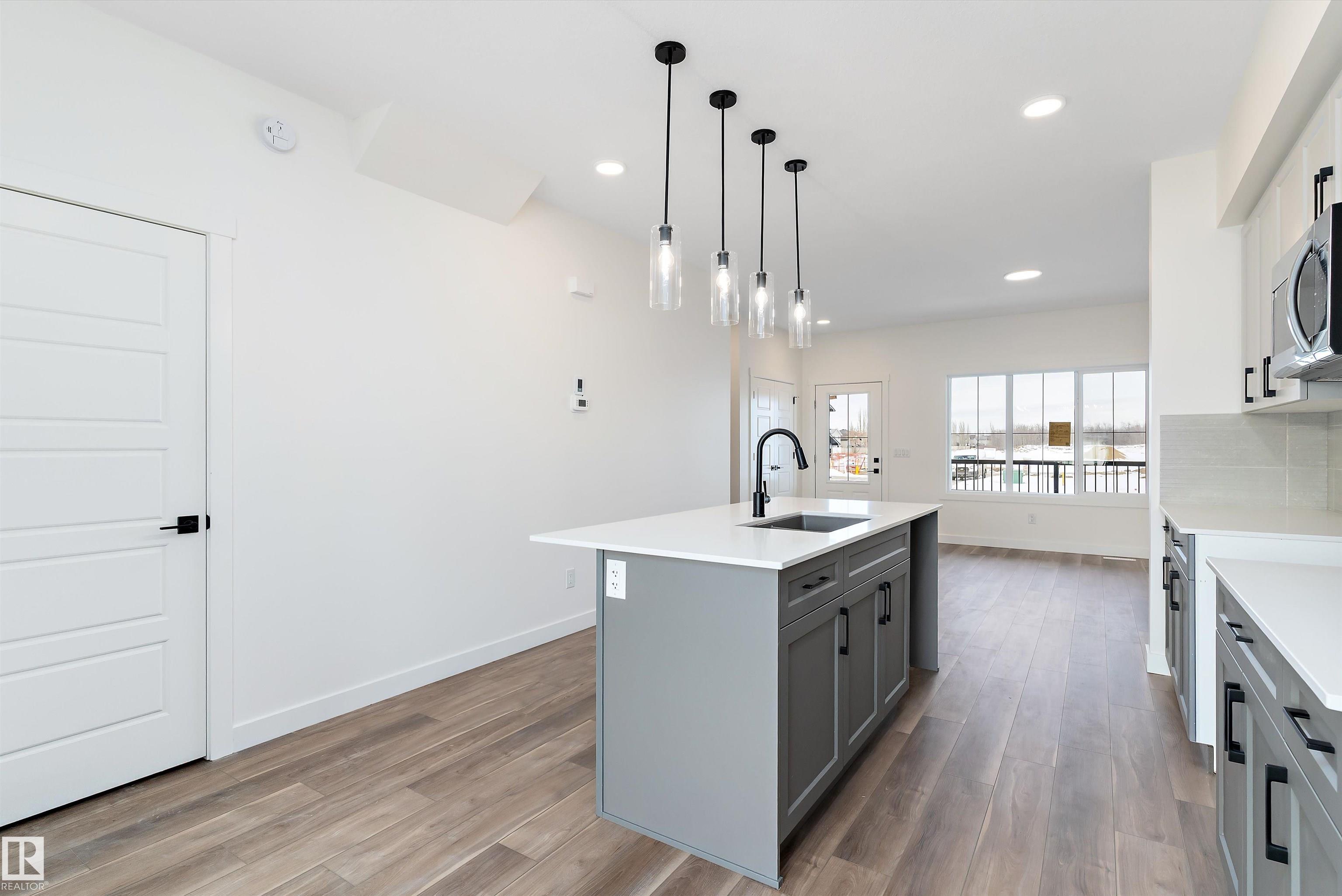 Photo 8 at 1062 Mcleod Avenue, Easton, Spruce Grove