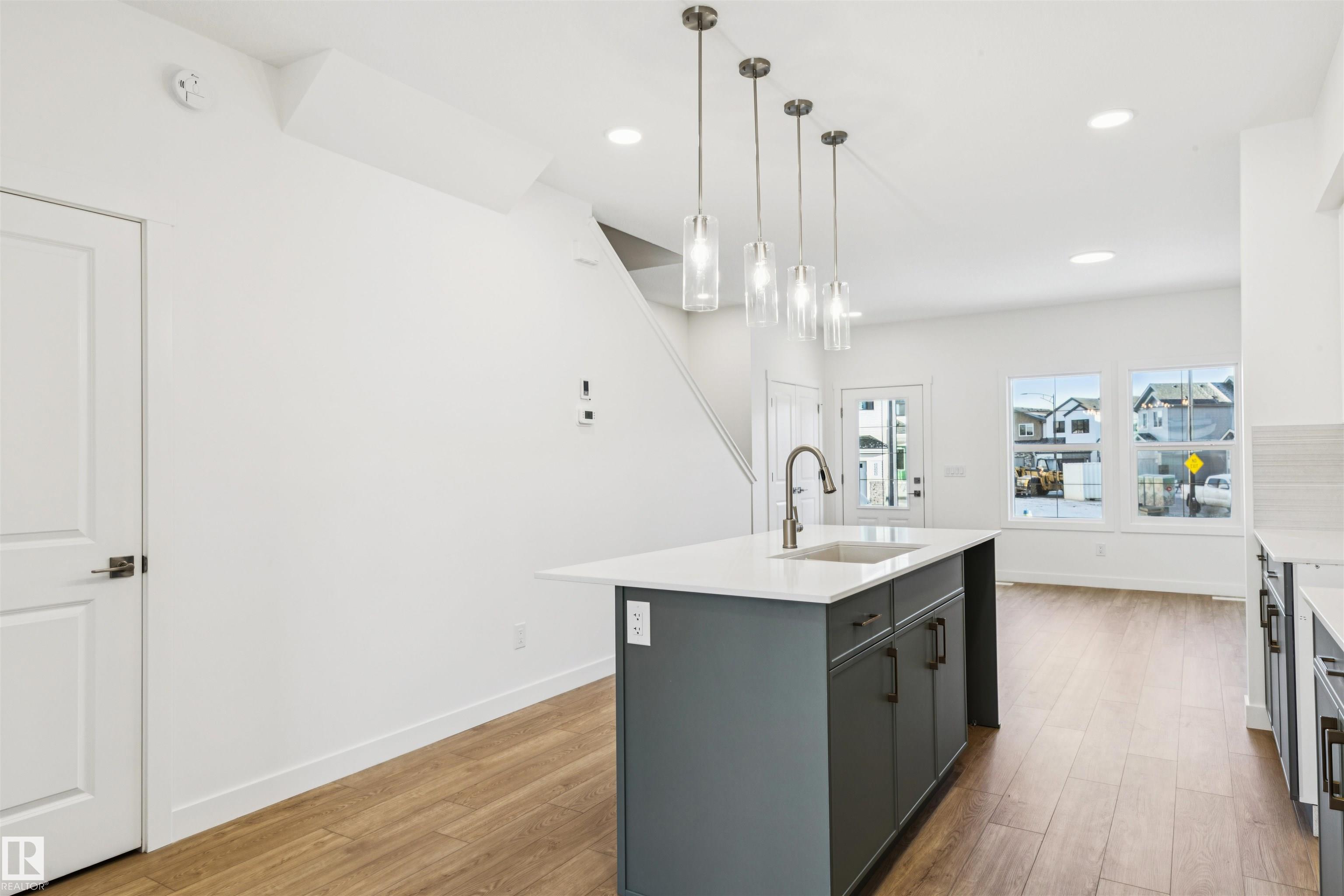 Photo 12 at 2008 191 Street NW, River's Edge, Edmonton