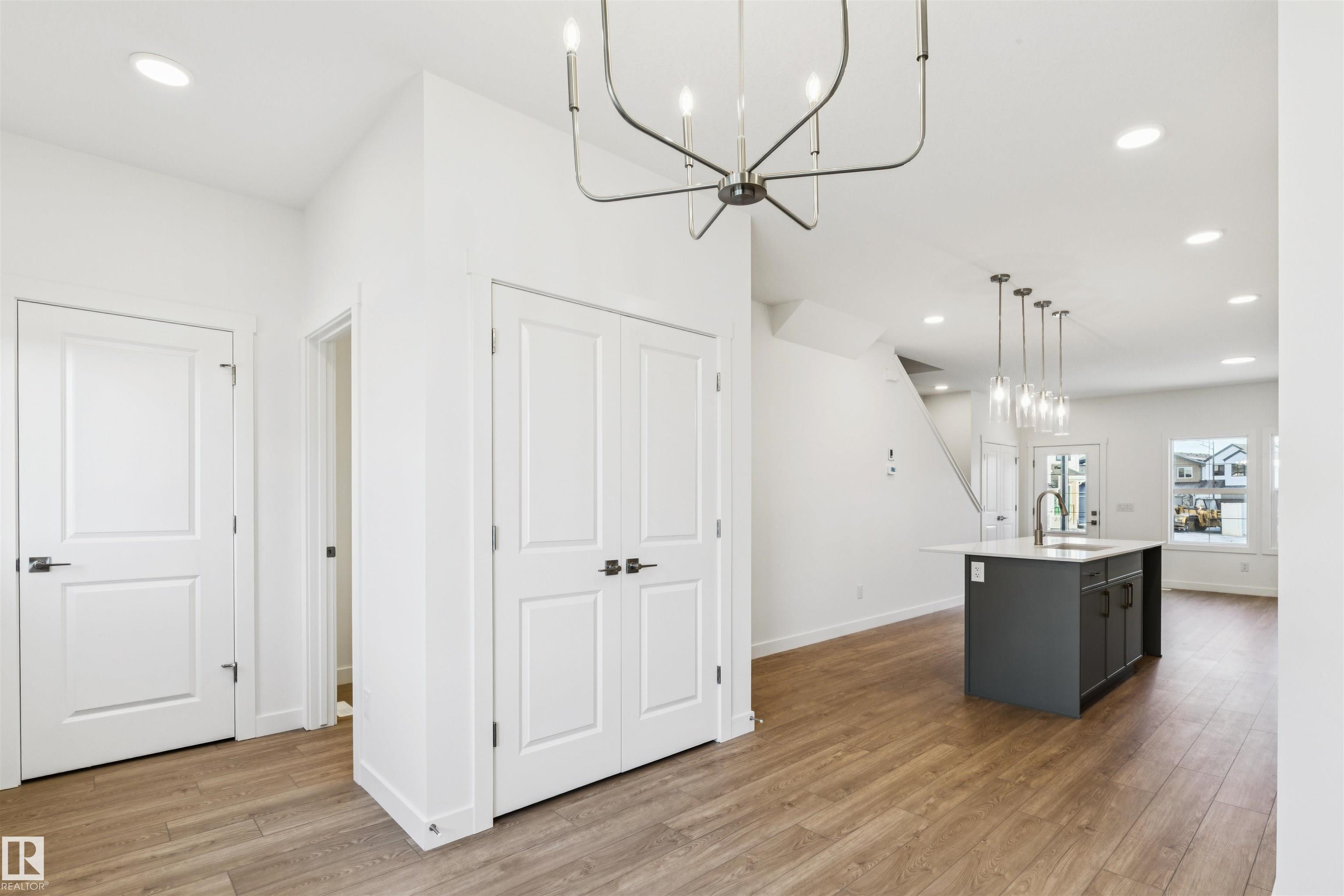 Photo 14 at 2008 191 Street NW, River's Edge, Edmonton