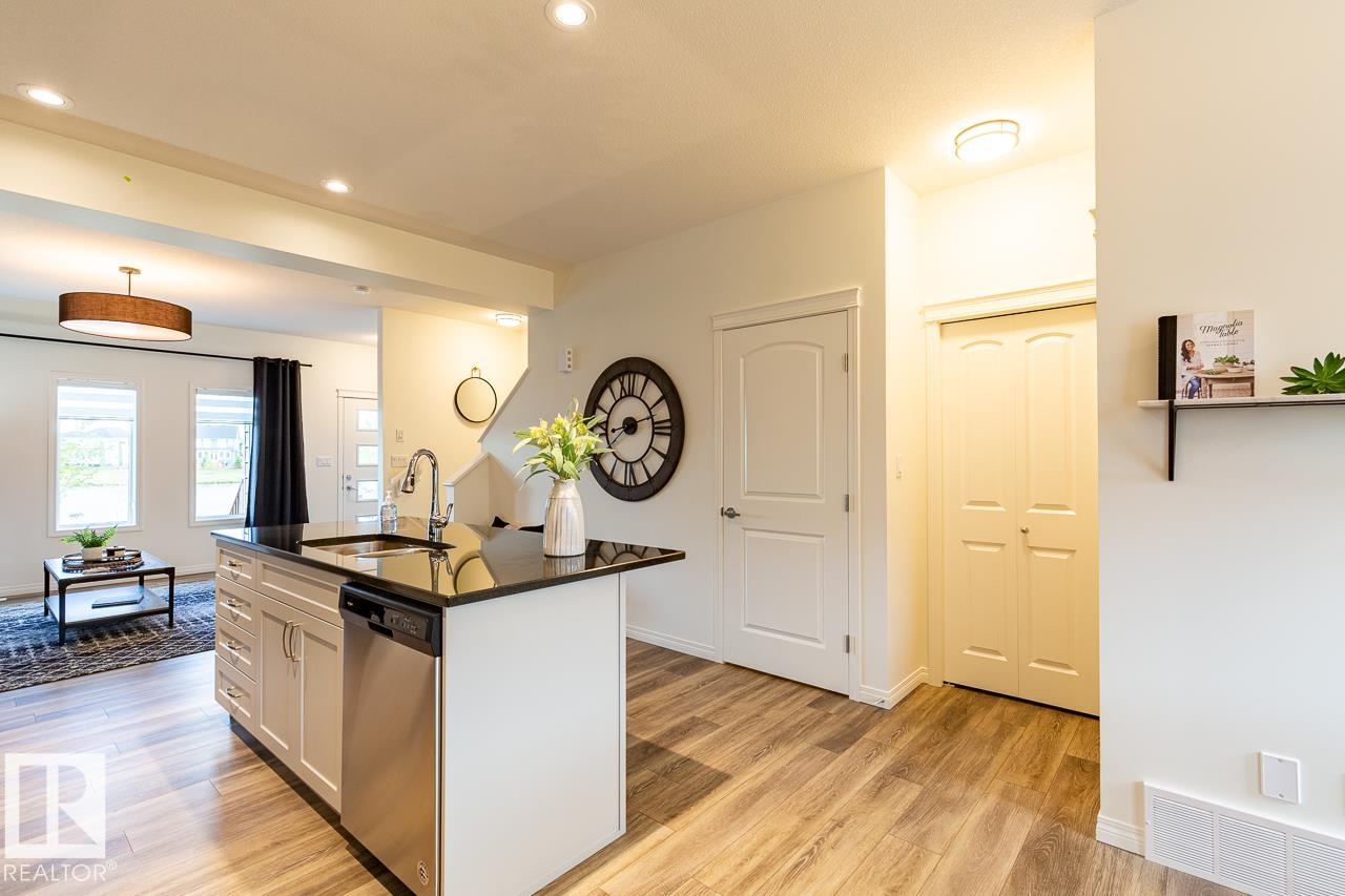 Photo 6 at 21 Renwyck Place, Fenwyck, Spruce Grove