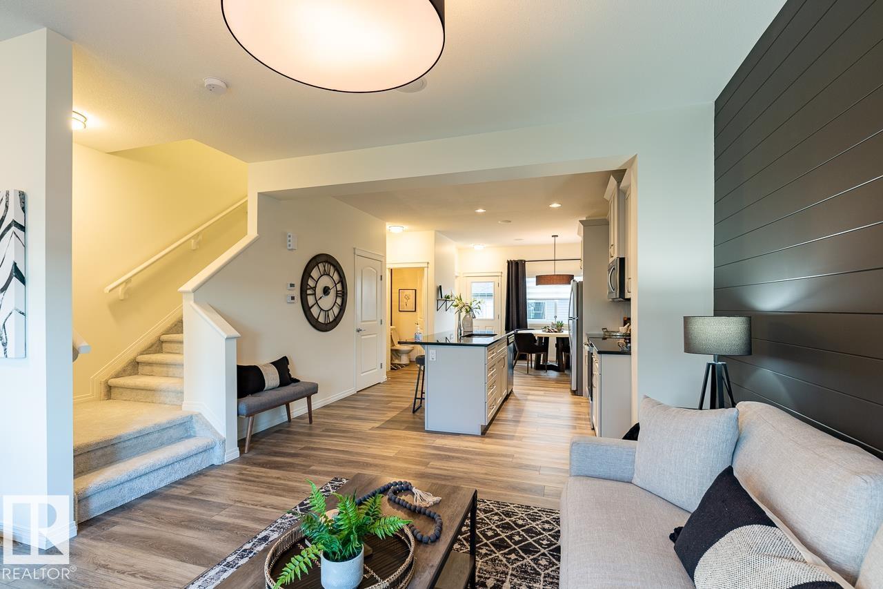 Photo 9 at 21 Renwyck Place, Fenwyck, Spruce Grove