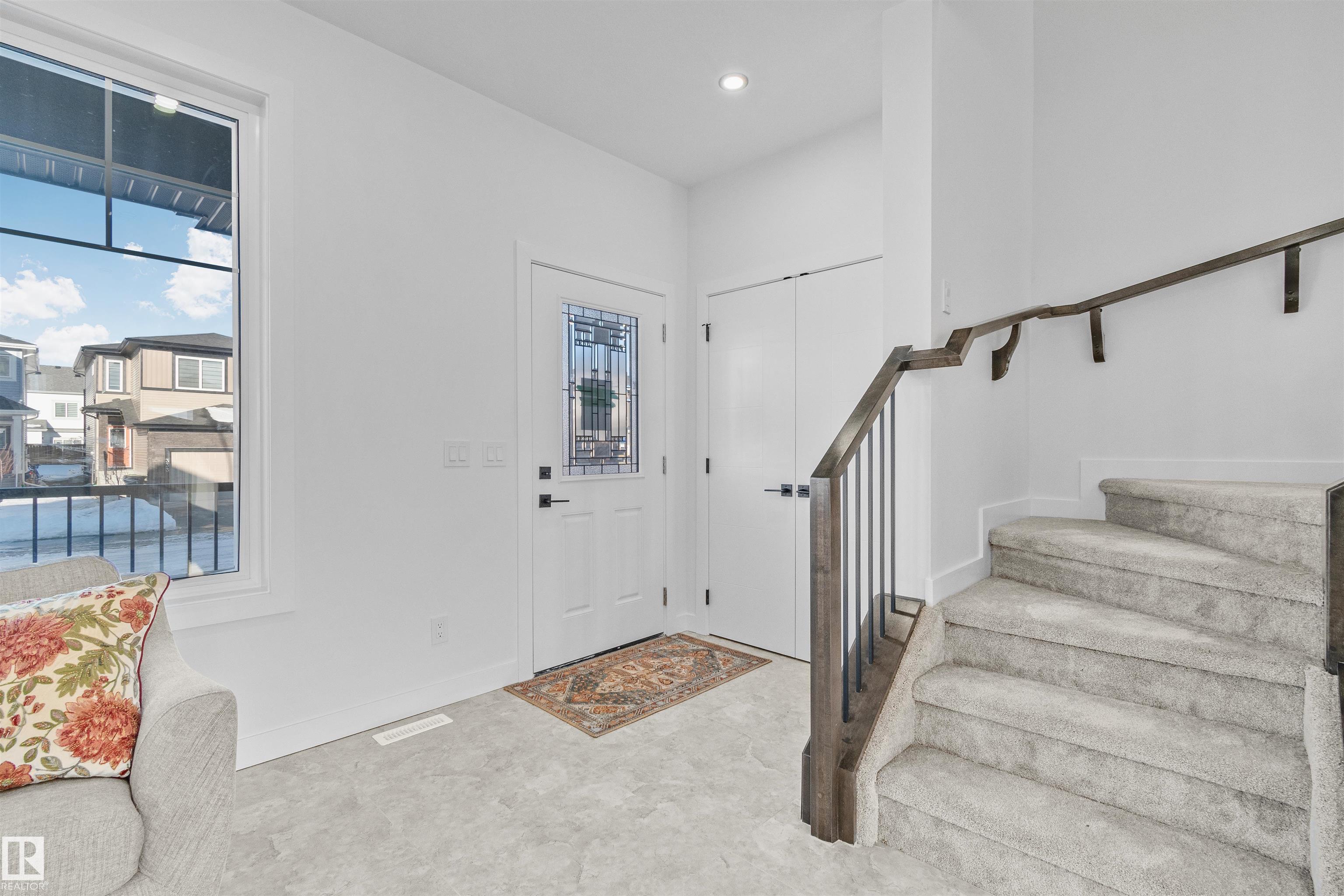 330 Roberts Wynd, Robinson, Leduc