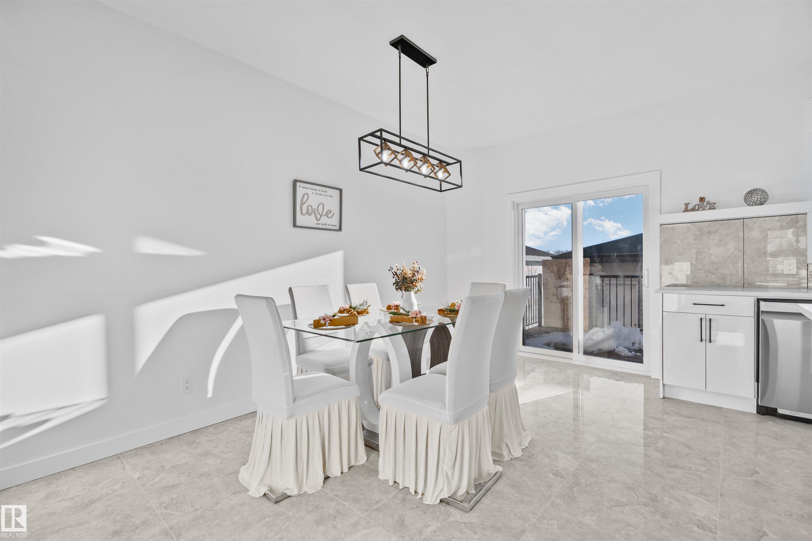 Photo 12 at 330 Roberts Wynd, Robinson, Leduc