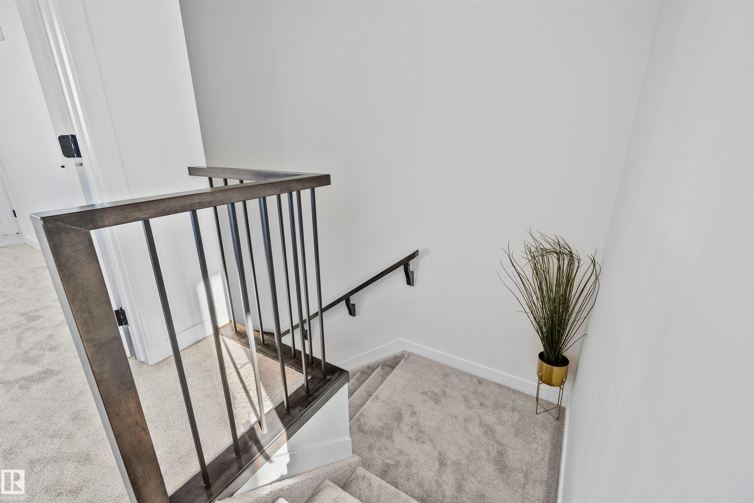 Photo 14 at 330 Roberts Wynd, Robinson, Leduc