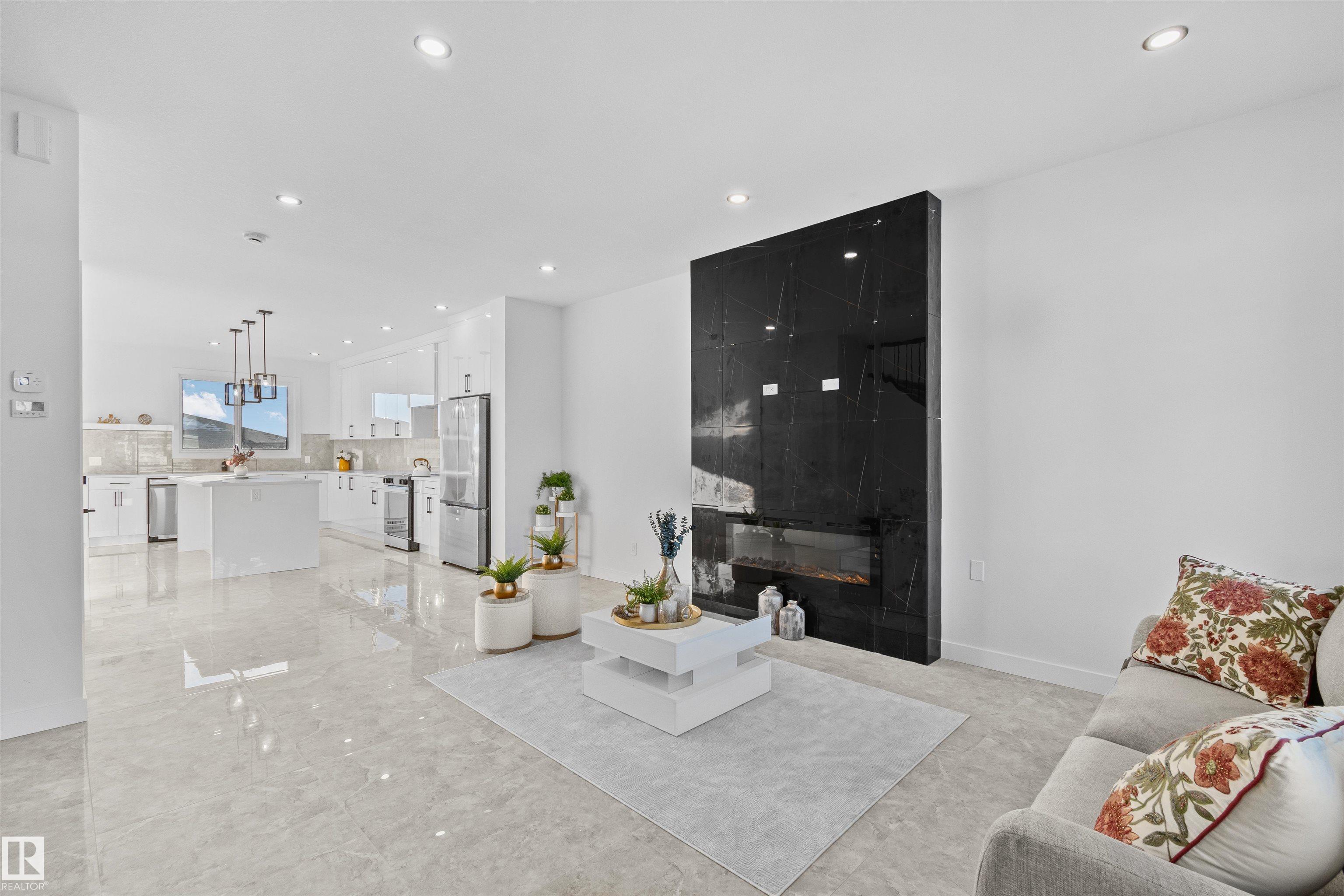 330 Roberts Wynd, Robinson, Leduc